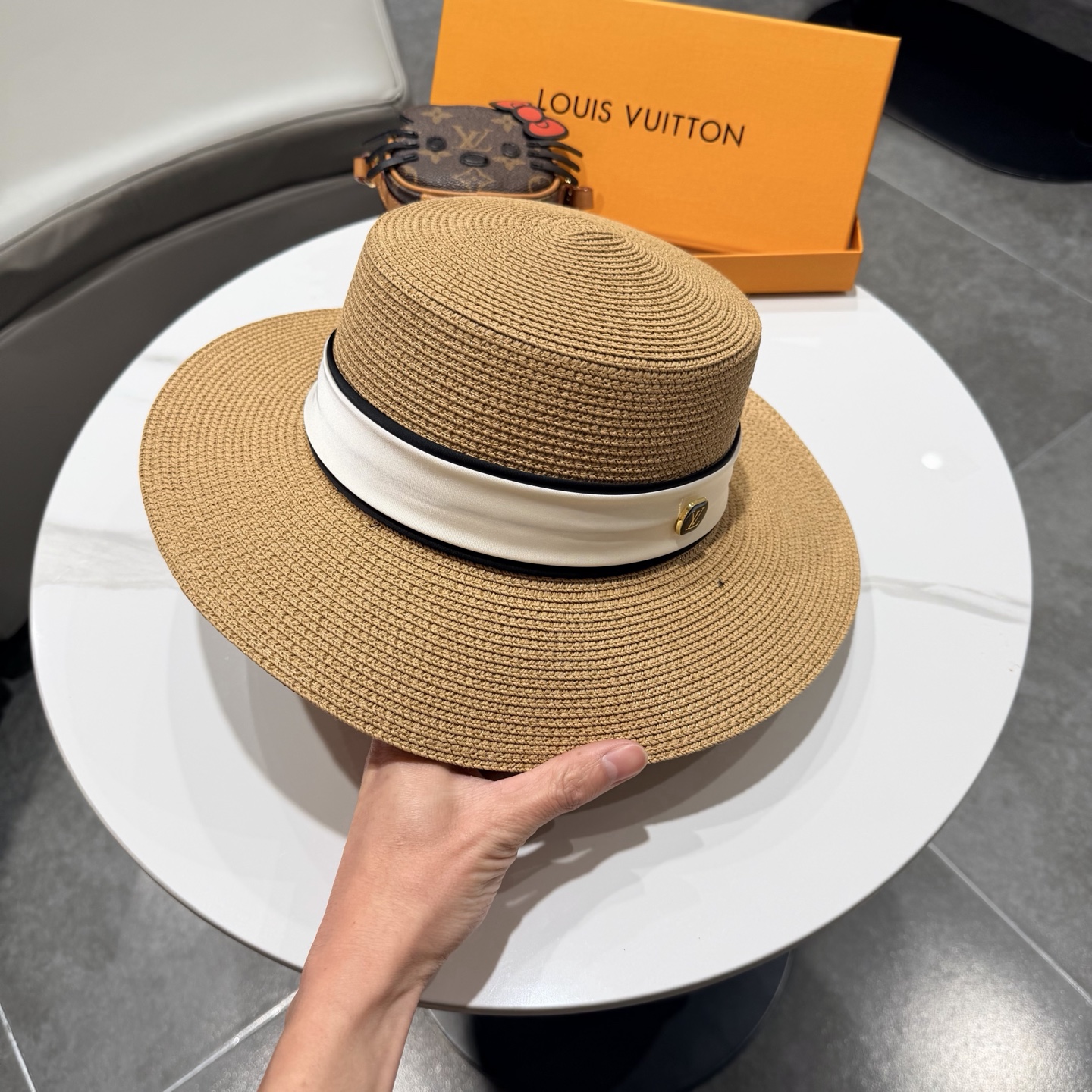 lv新款平顶草帽 头围57cm