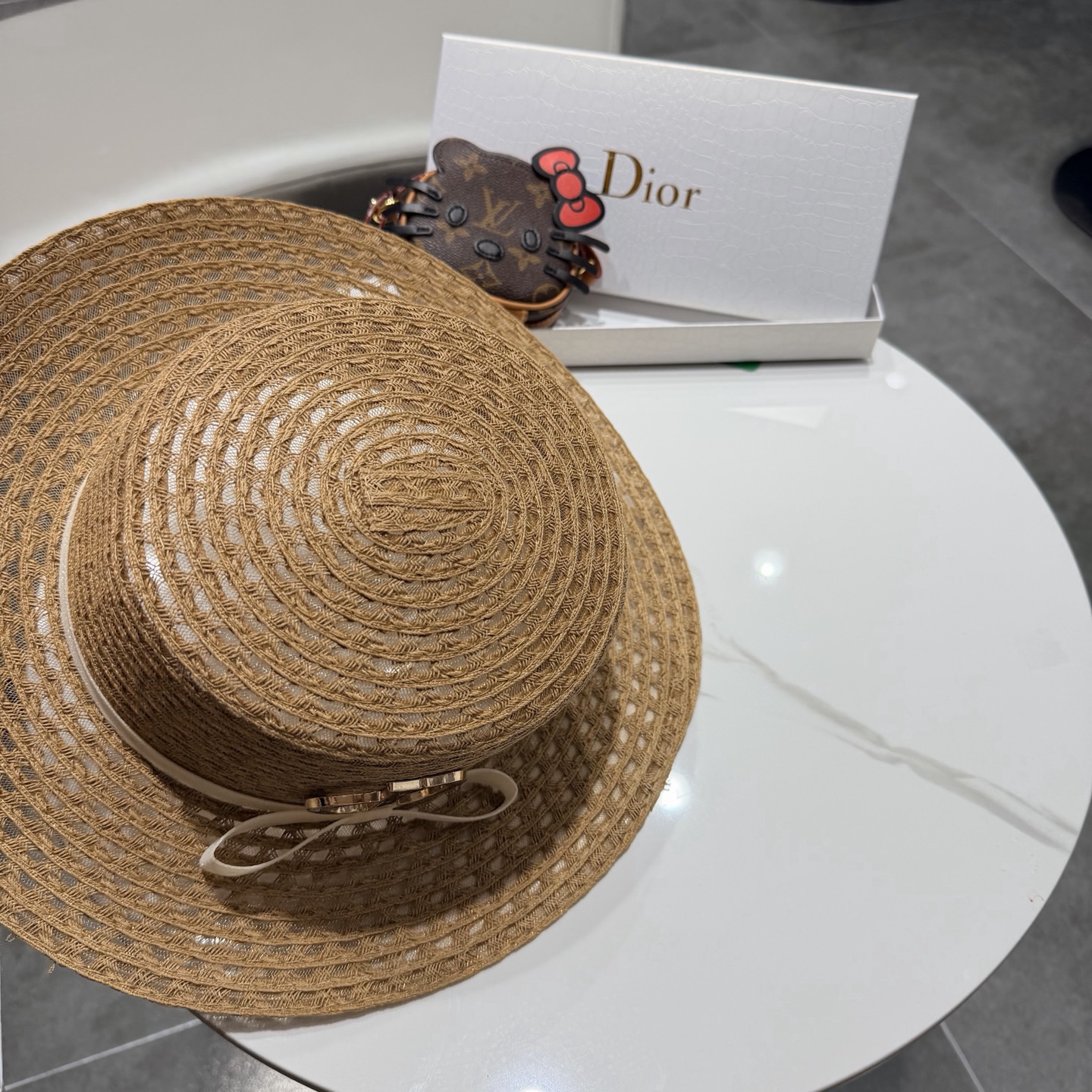 dior迪奥法式蝴蝶结镂空平顶草帽女夏季优雅礼帽海边沙滩遮阳防晒太阳帽子