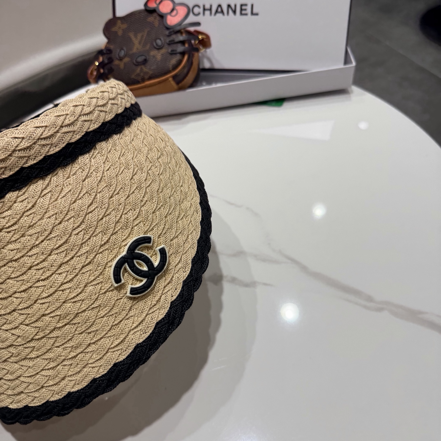 chanel香奈儿拼色草编空顶帽子女夏天出游防晒遮阳草帽海边沙滩帽夏显脸小