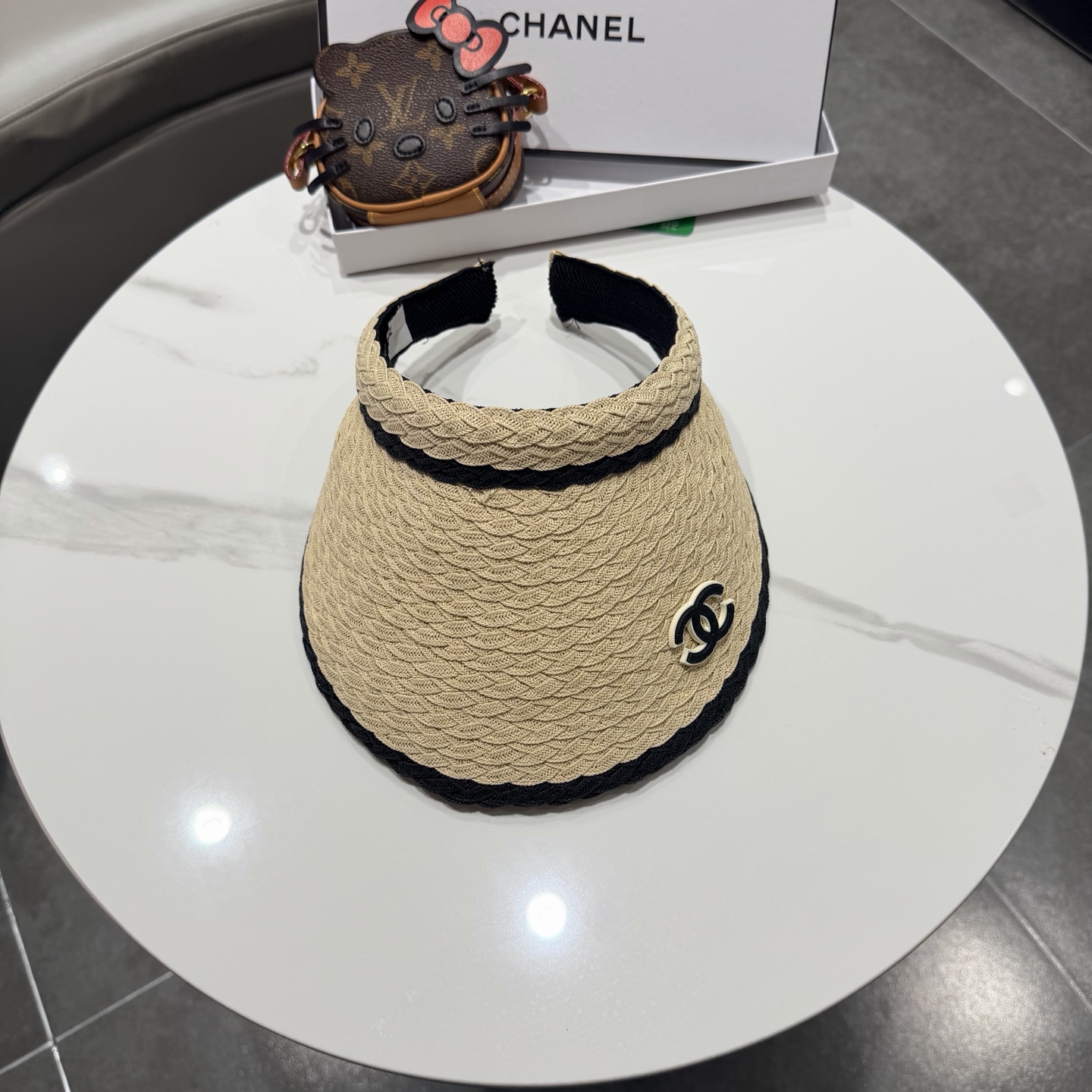 chanel香奈儿拼色草编空顶帽子女夏天出游防晒遮阳草帽海边沙滩帽夏显脸小