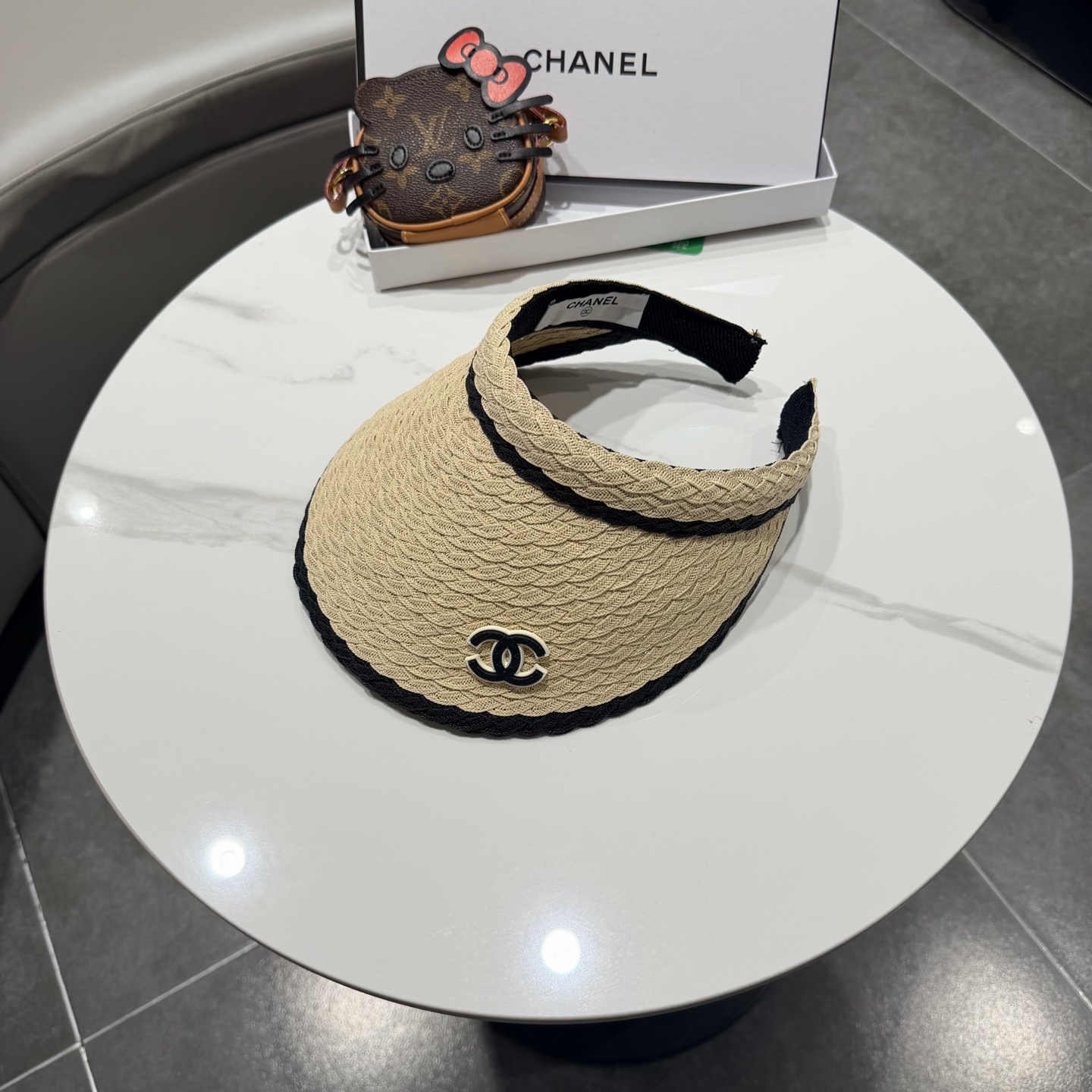 chanel香奈儿拼色草编空顶帽子女夏天出游防晒遮阳草帽海边沙滩帽夏显脸小