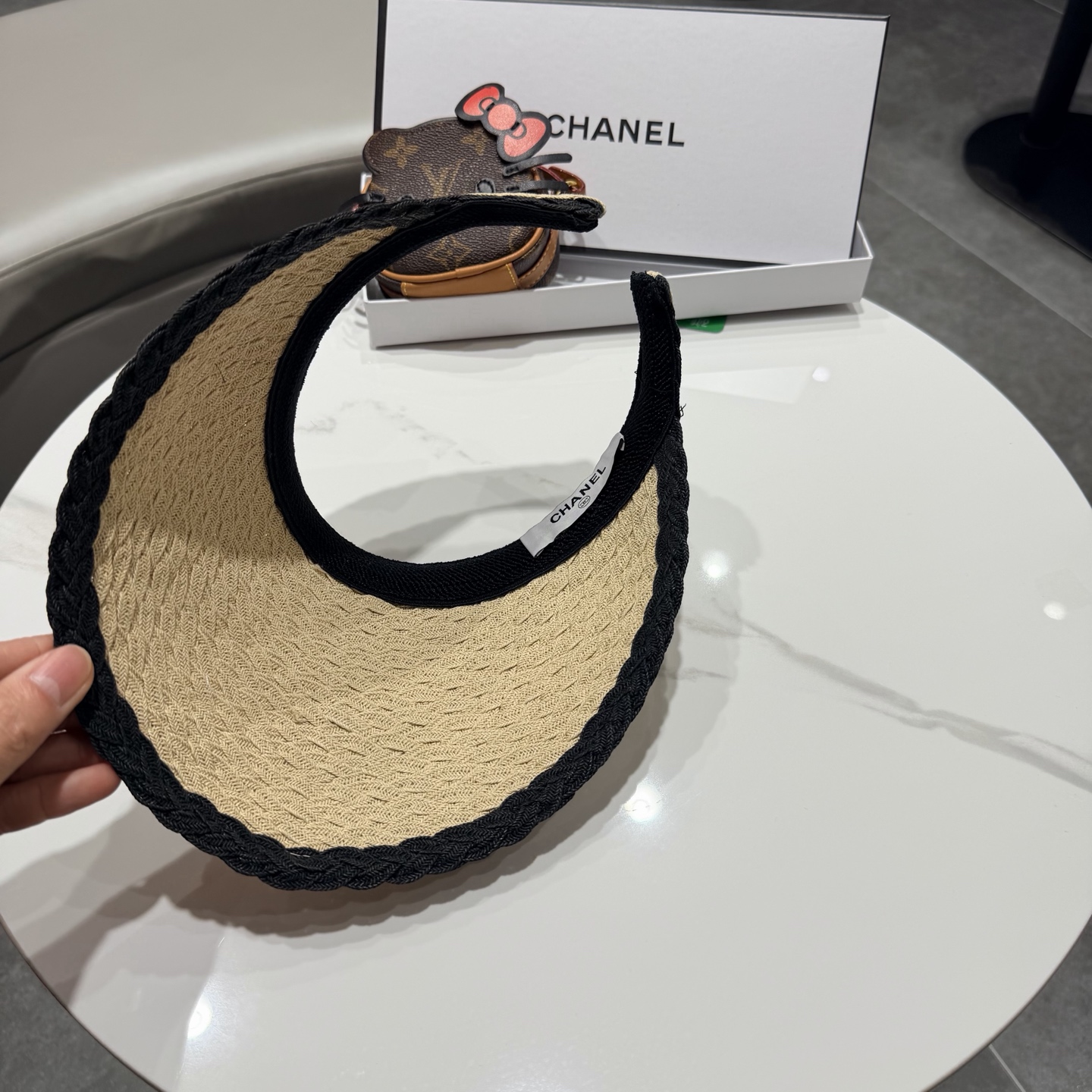 chanel香奈儿拼色草编空顶帽子女夏天出游防晒遮阳草帽海边沙滩帽夏显脸小