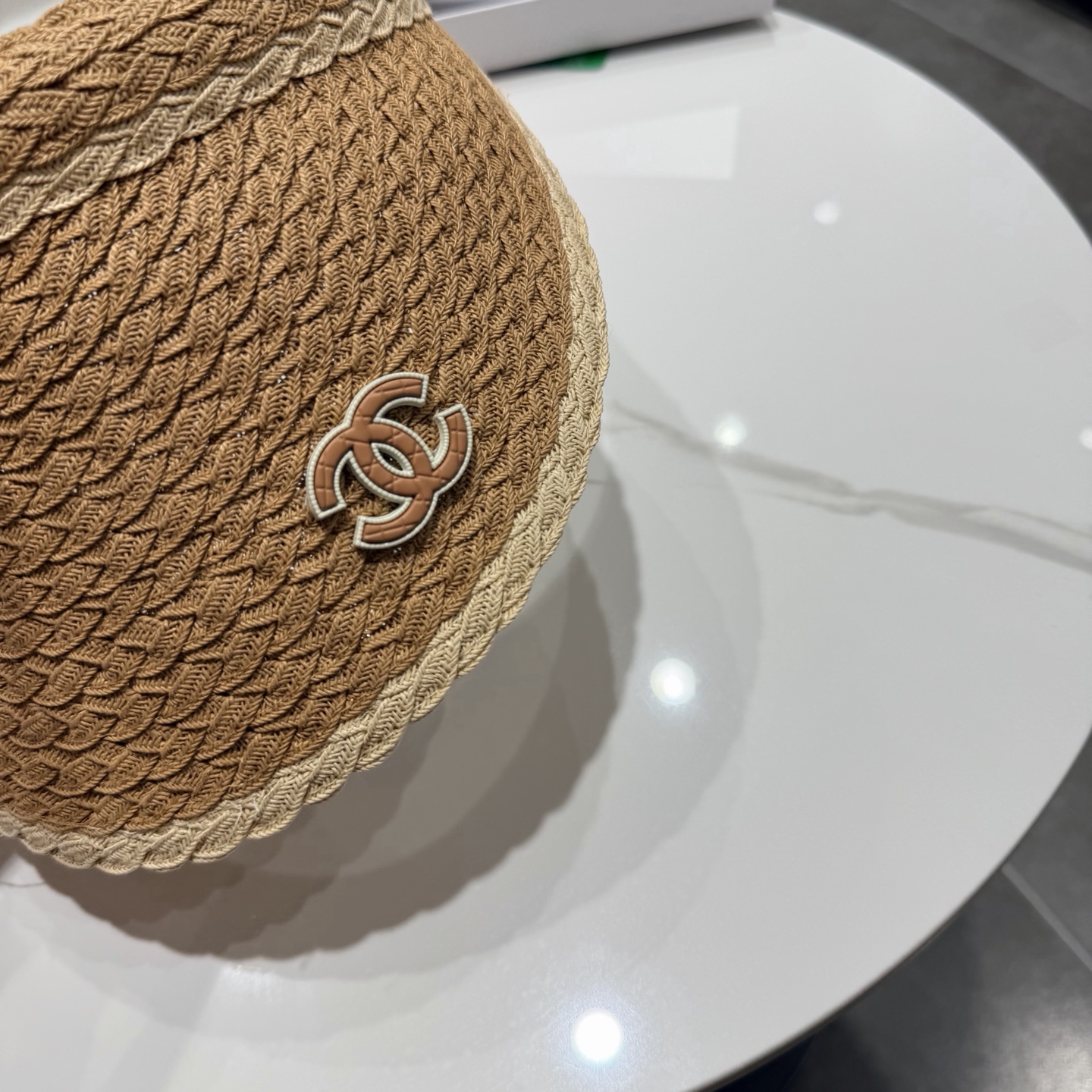 chanel香奈儿拼色草编空顶帽子女夏天出游防晒遮阳草帽海边沙滩帽夏显脸小