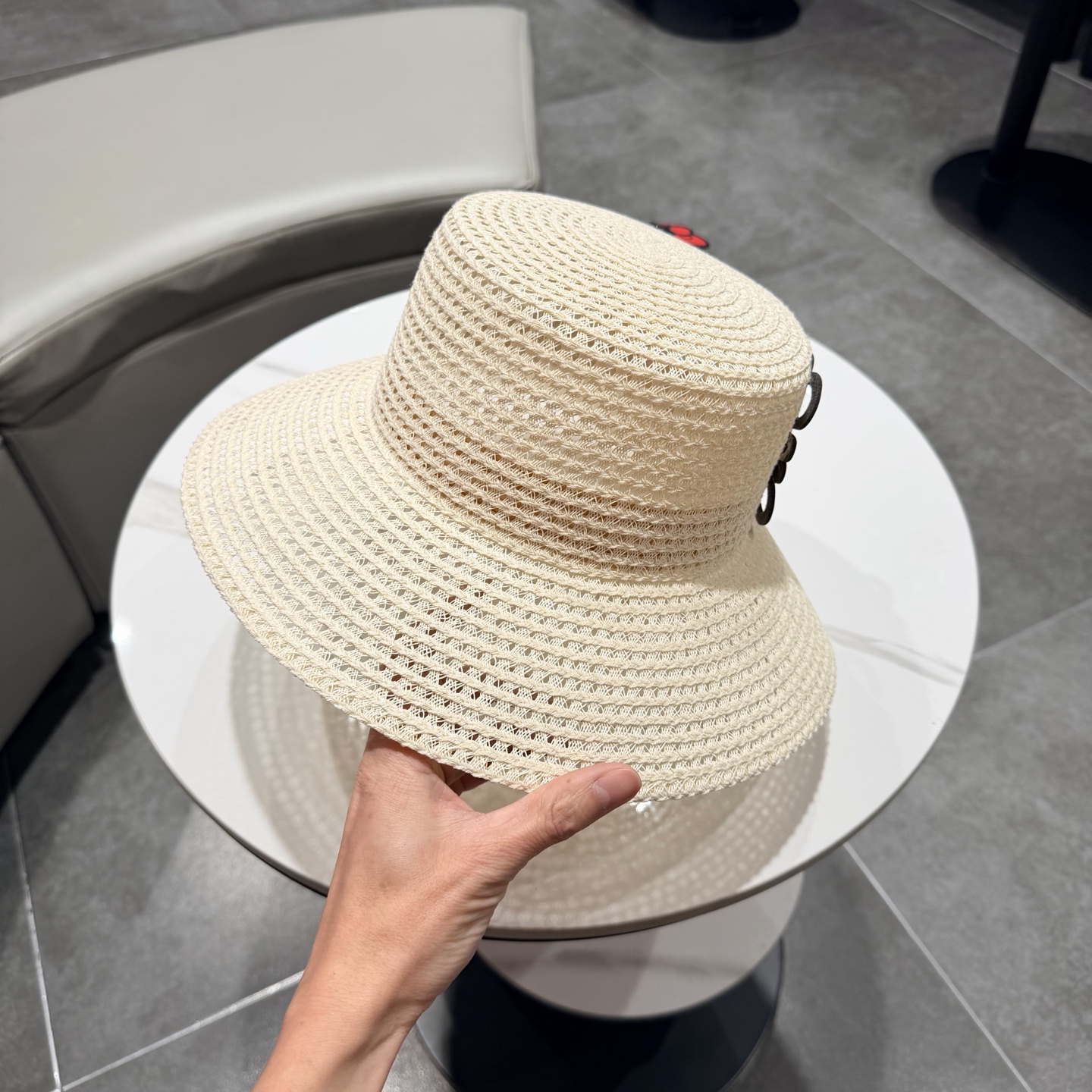 罗意威草帽，遮阳盆帽，可折叠，高级定制，头围57cm。