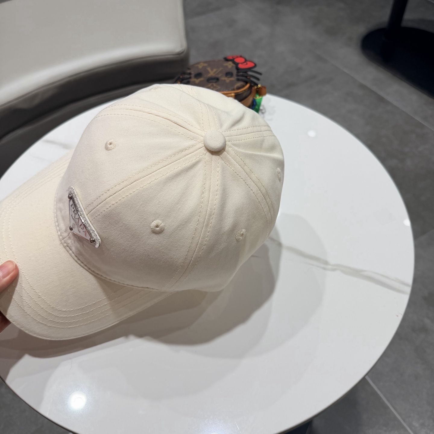 prada hat Prada 2025New ， — photo 6