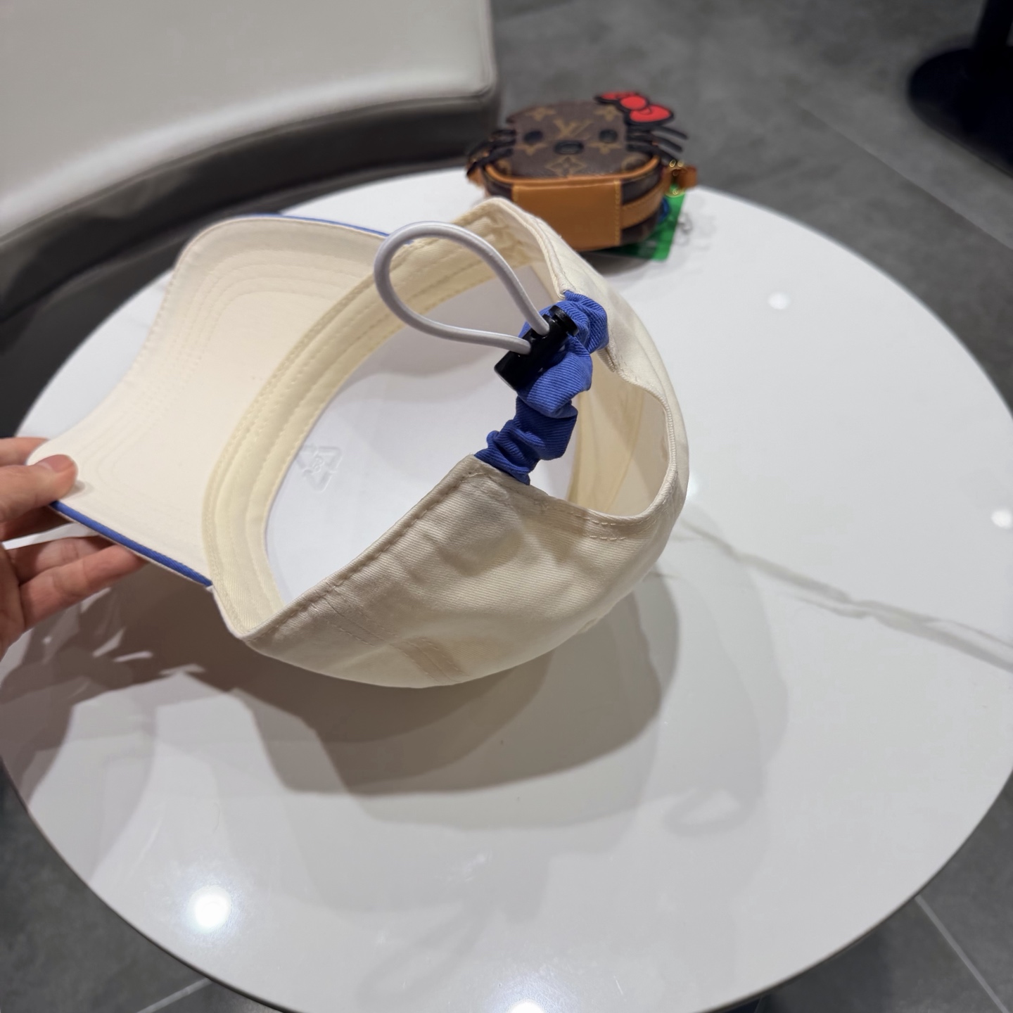 prada hat Prada 2025New ， — photo 8