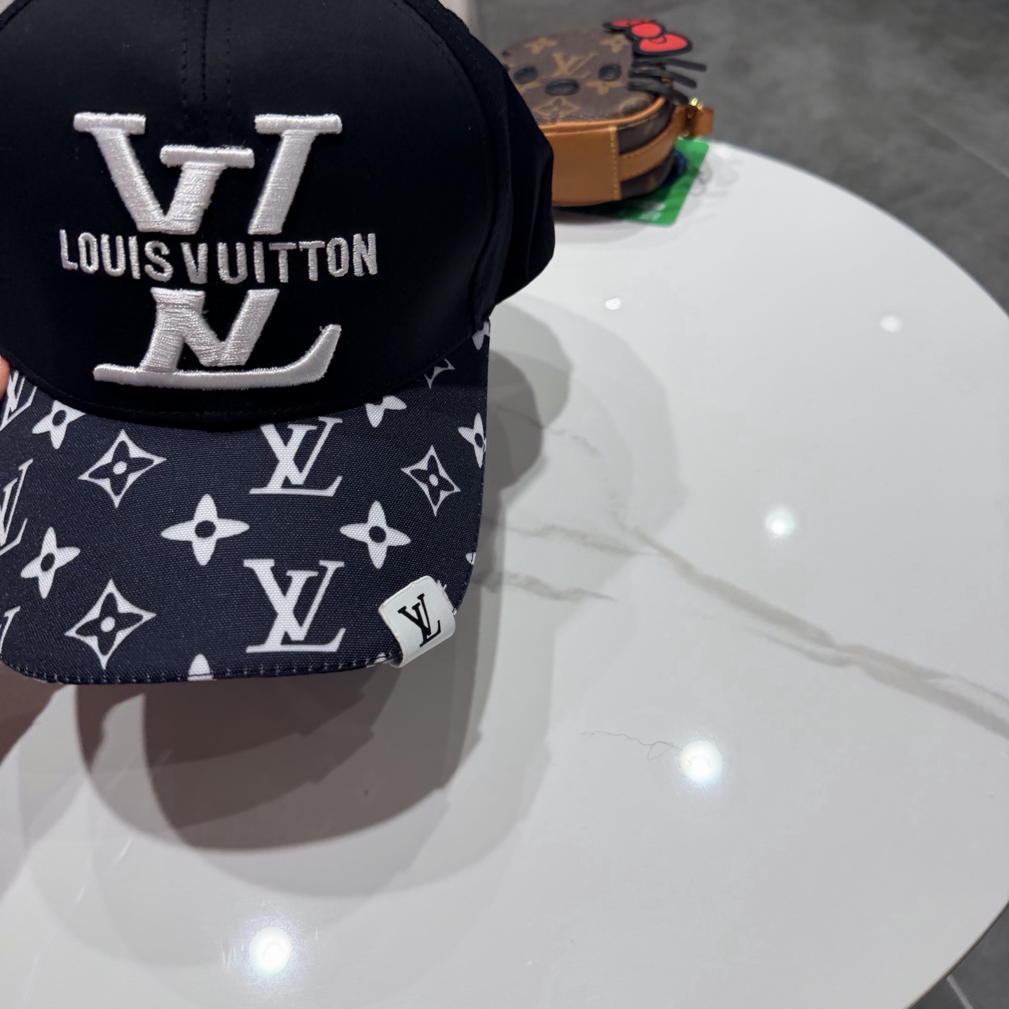 路易威登lv棒球帽 LouisVuitton😍2026新款重工打造♥️高端大气，百搭款🤗男女通用！