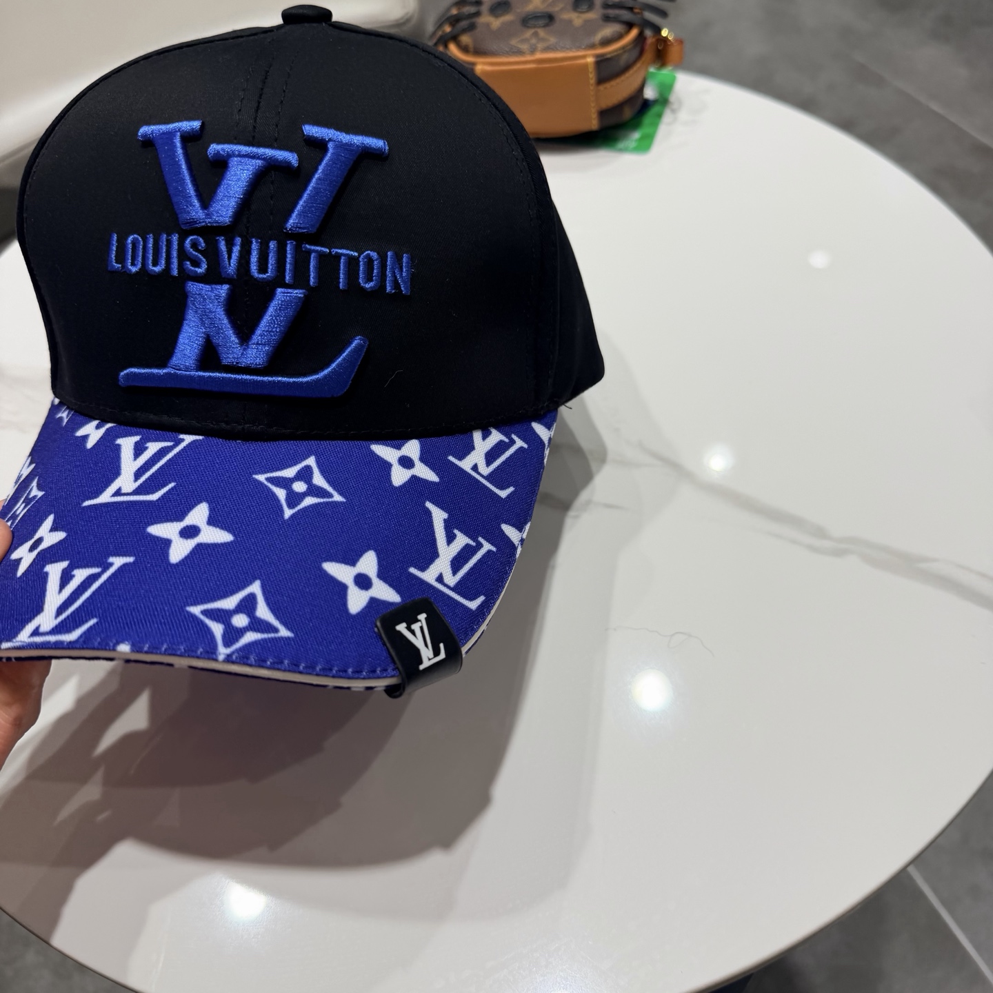 路易威登lv棒球帽 LouisVuitton😍2026新款重工打造♥️高端大气，百搭款🤗男女通用！