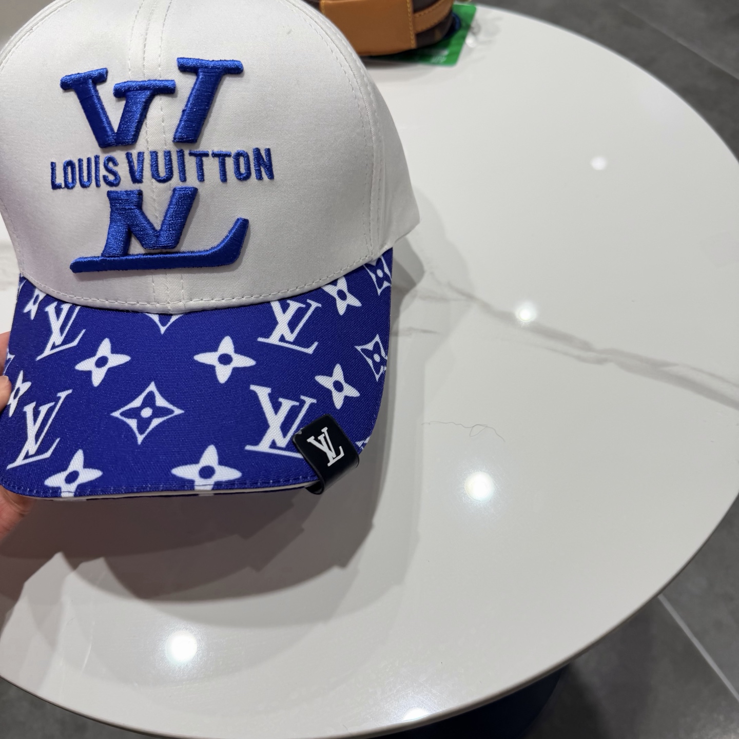 路易威登lv棒球帽 LouisVuitton😍2026新款重工打造♥️高端大气，百搭款🤗男女通用！