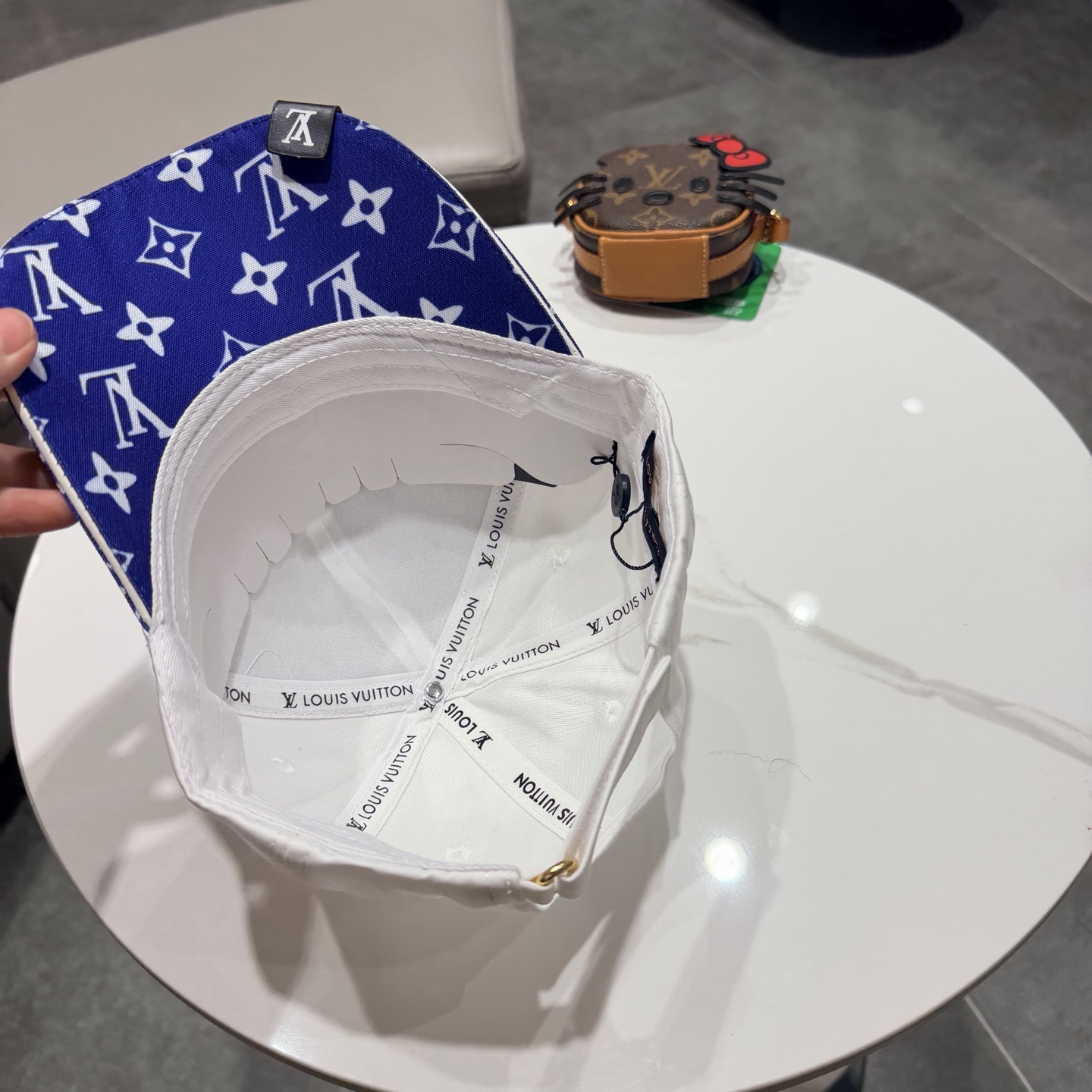 路易威登lv棒球帽 LouisVuitton😍2026新款重工打造♥️高端大气，百搭款🤗男女通用！