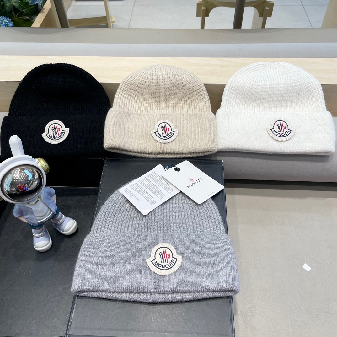 moncler高品质100绵羊🐑毛加兔毛帽子女秋冬保暖护耳针织帽大头围显脸小