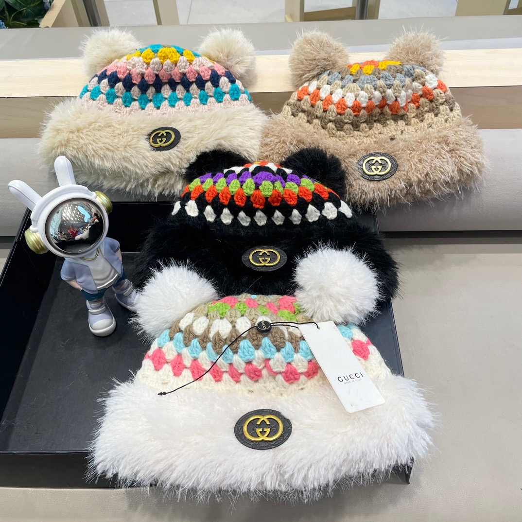 Gucci森系米奇毛球耳朵手工针织熊熊帽子女冬季毛绒保暖新款加厚护耳帽