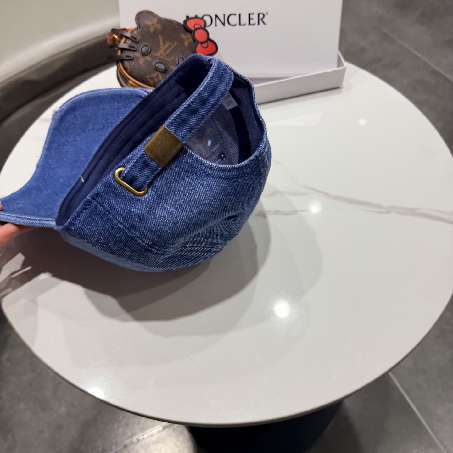 蒙口moncler2026新款的春季破洞 棒球帽，四季都通用👍 闭眼入阿铁子们❗️