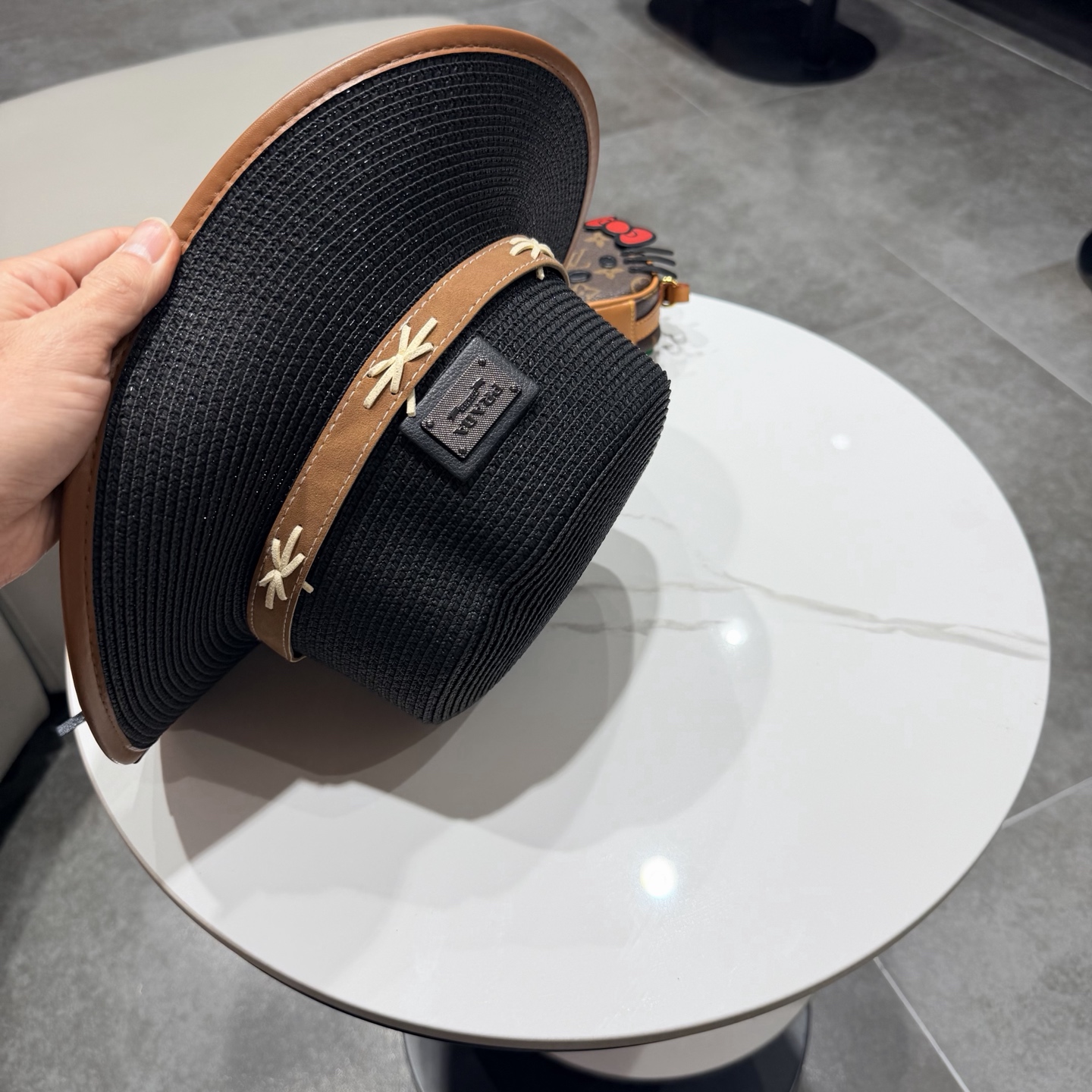 普拉达菲草遮阳帽，遮阳礼帽，沙滩帽，头围57cm