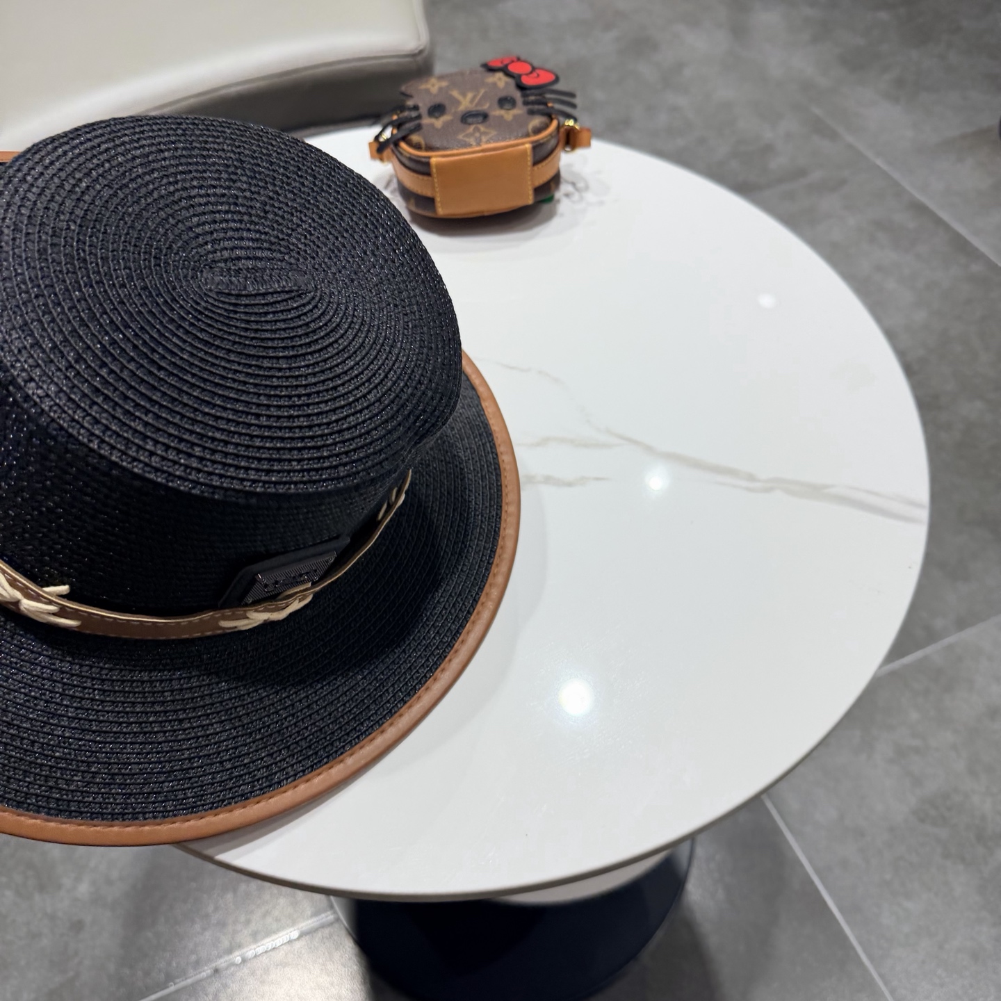 普拉达菲草遮阳帽，遮阳礼帽，沙滩帽，头围57cm