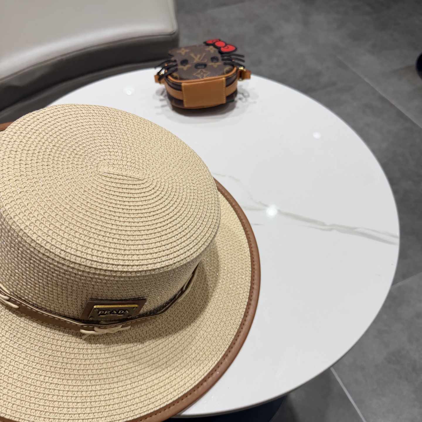 普拉达菲草遮阳帽，遮阳礼帽，沙滩帽，头围57cm