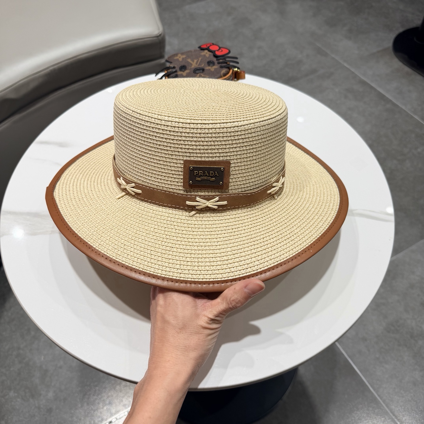 普拉达菲草遮阳帽，遮阳礼帽，沙滩帽，头围57cm