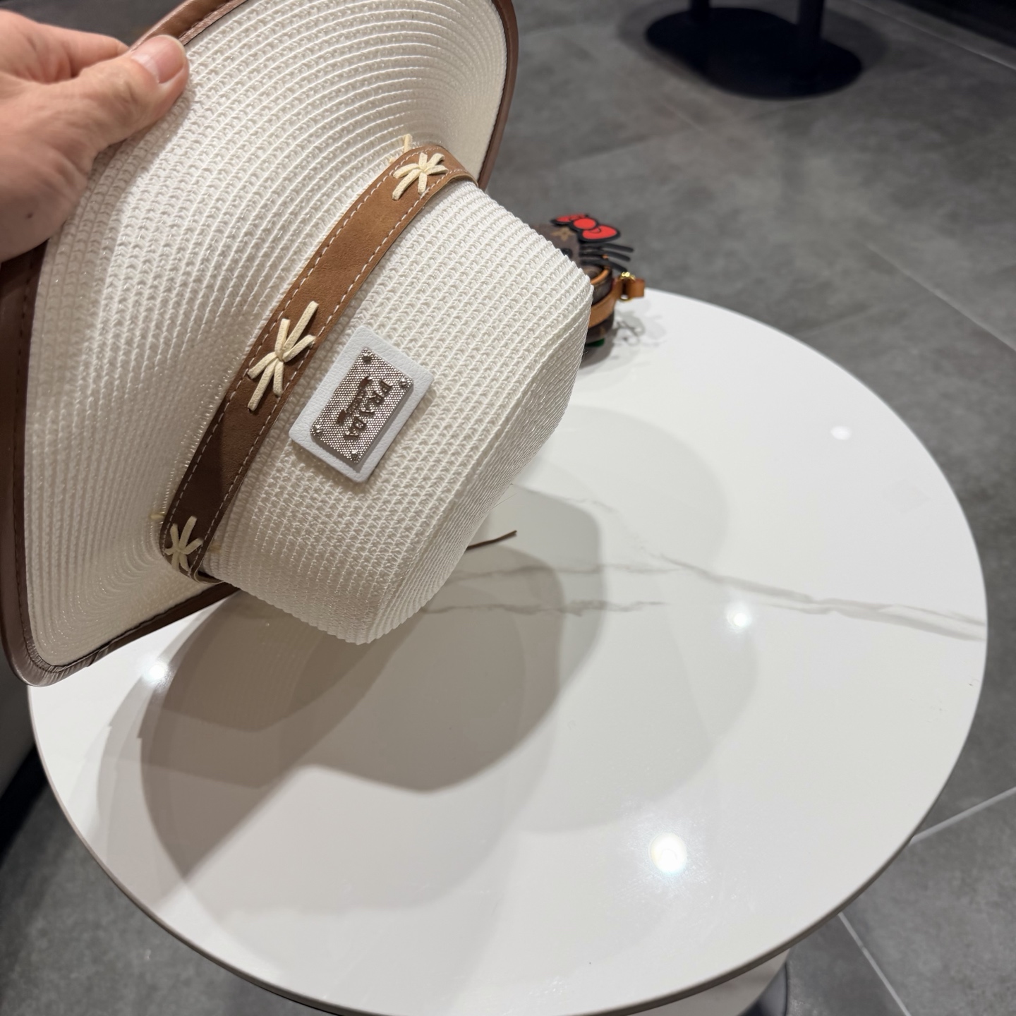 普拉达菲草遮阳帽，遮阳礼帽，沙滩帽，头围57cm