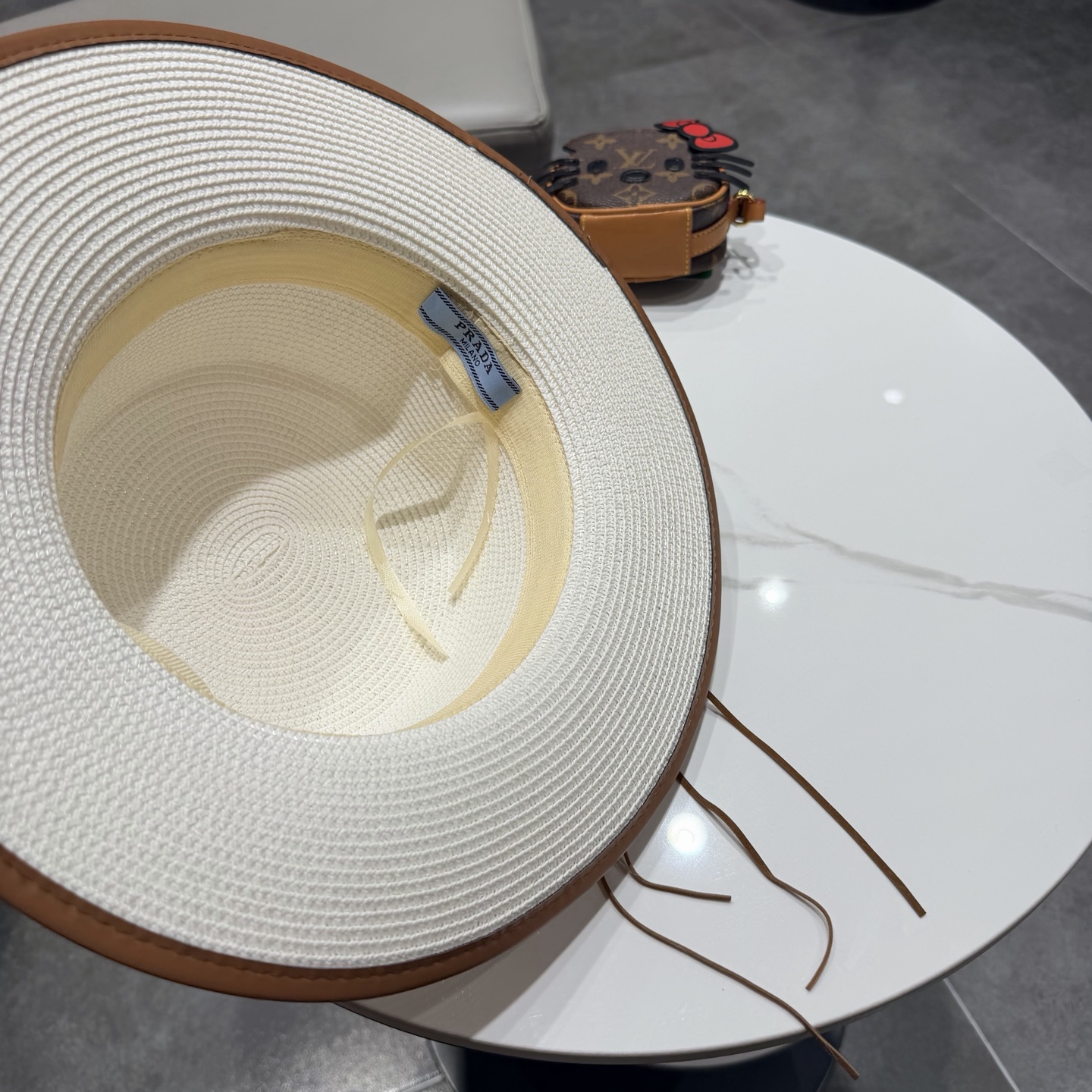 普拉达菲草遮阳帽，遮阳礼帽，沙滩帽，头围57cm