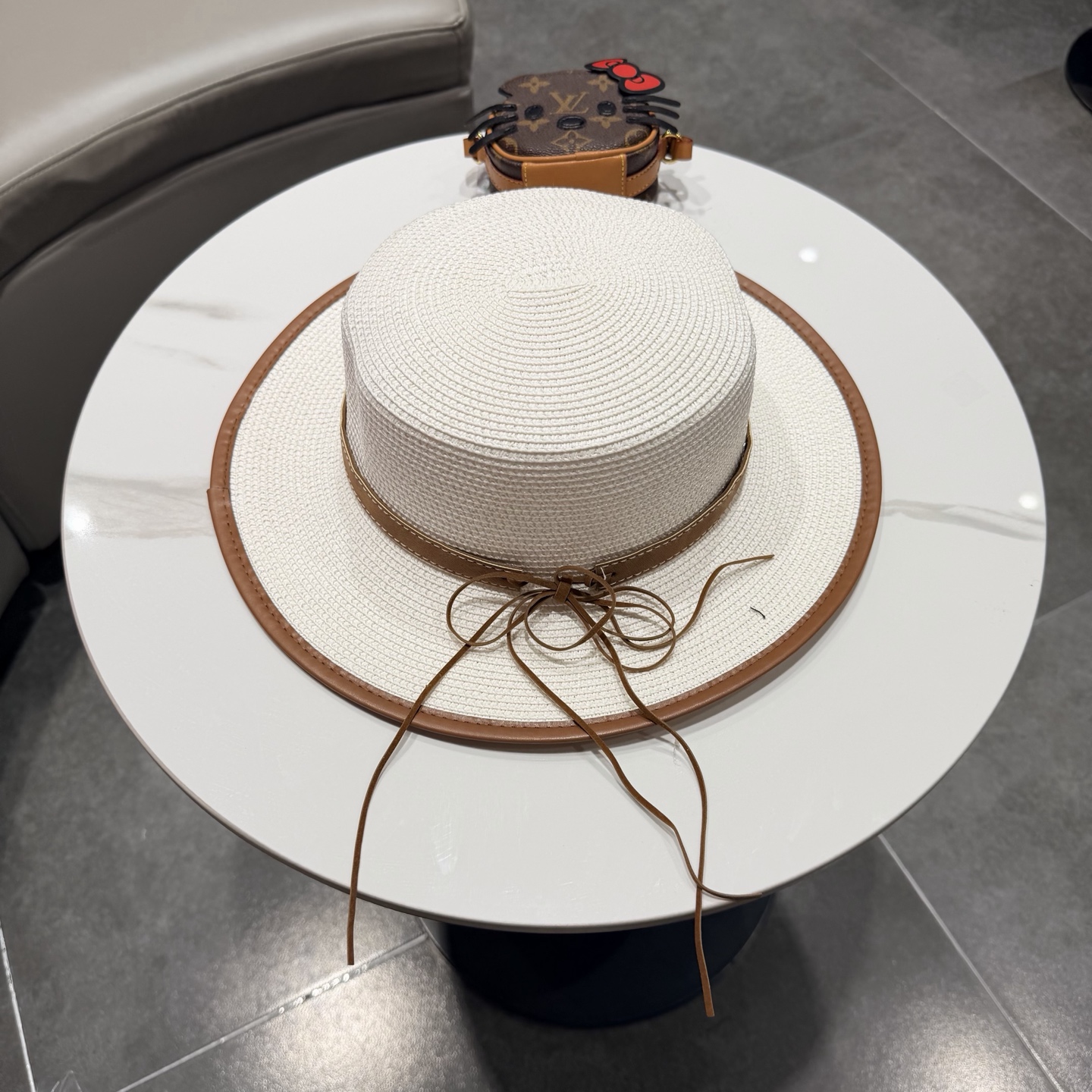 普拉达菲草遮阳帽，遮阳礼帽，沙滩帽，头围57cm