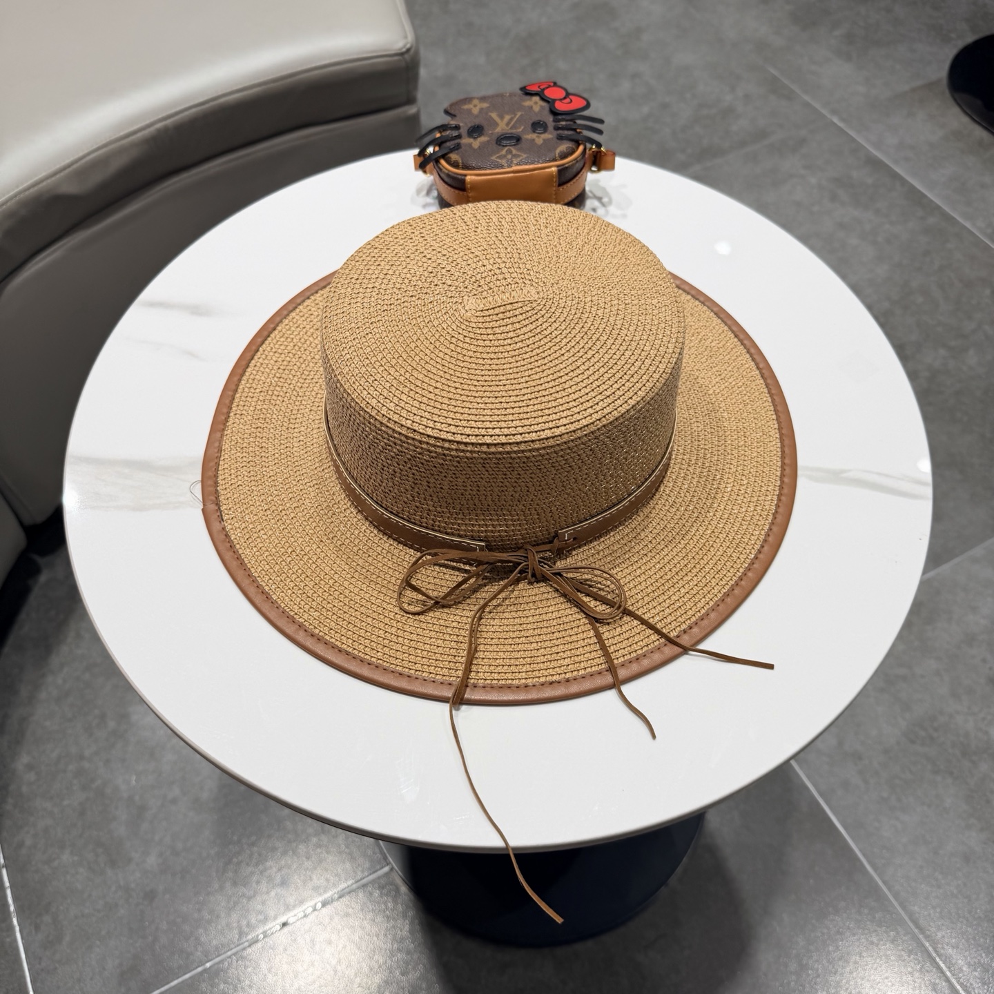 普拉达菲草遮阳帽，遮阳礼帽，沙滩帽，头围57cm