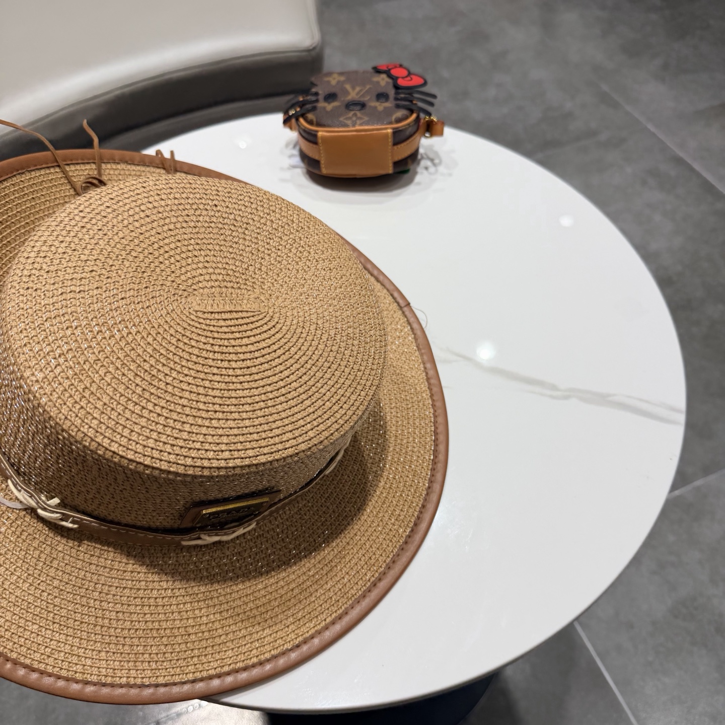 普拉达菲草遮阳帽，遮阳礼帽，沙滩帽，头围57cm