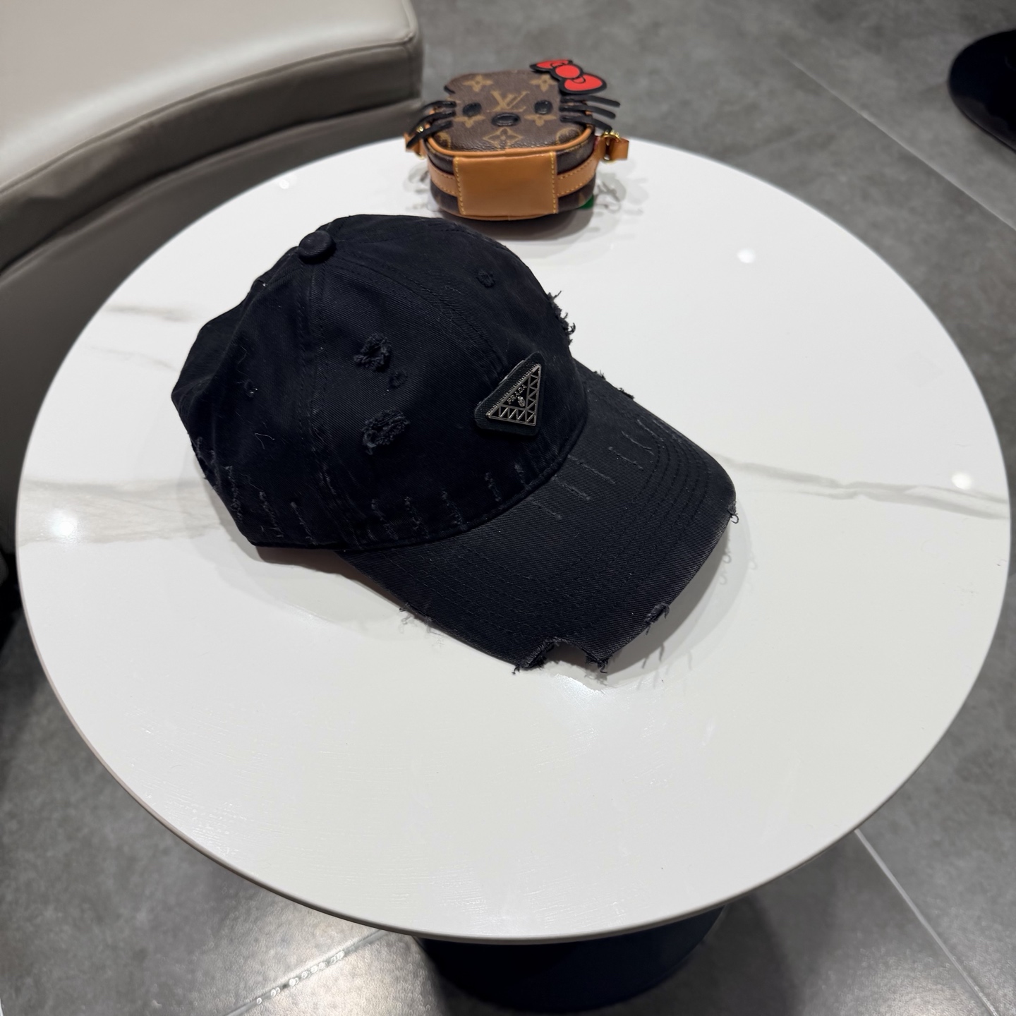 Prada普拉达 2026新款大牌款棒球帽，经典款男女通用