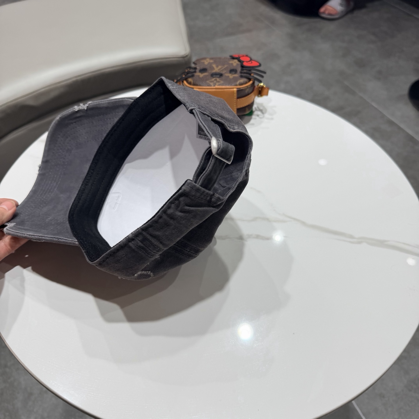 🆕 新款克罗心重工定制版✓棒球帽面料全新升级！质感好版型正！做了扎染工艺~ 很特别！