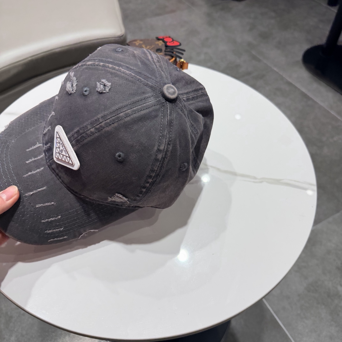 Prada普拉达 2026新款大牌款棒球帽，经典款男女通用