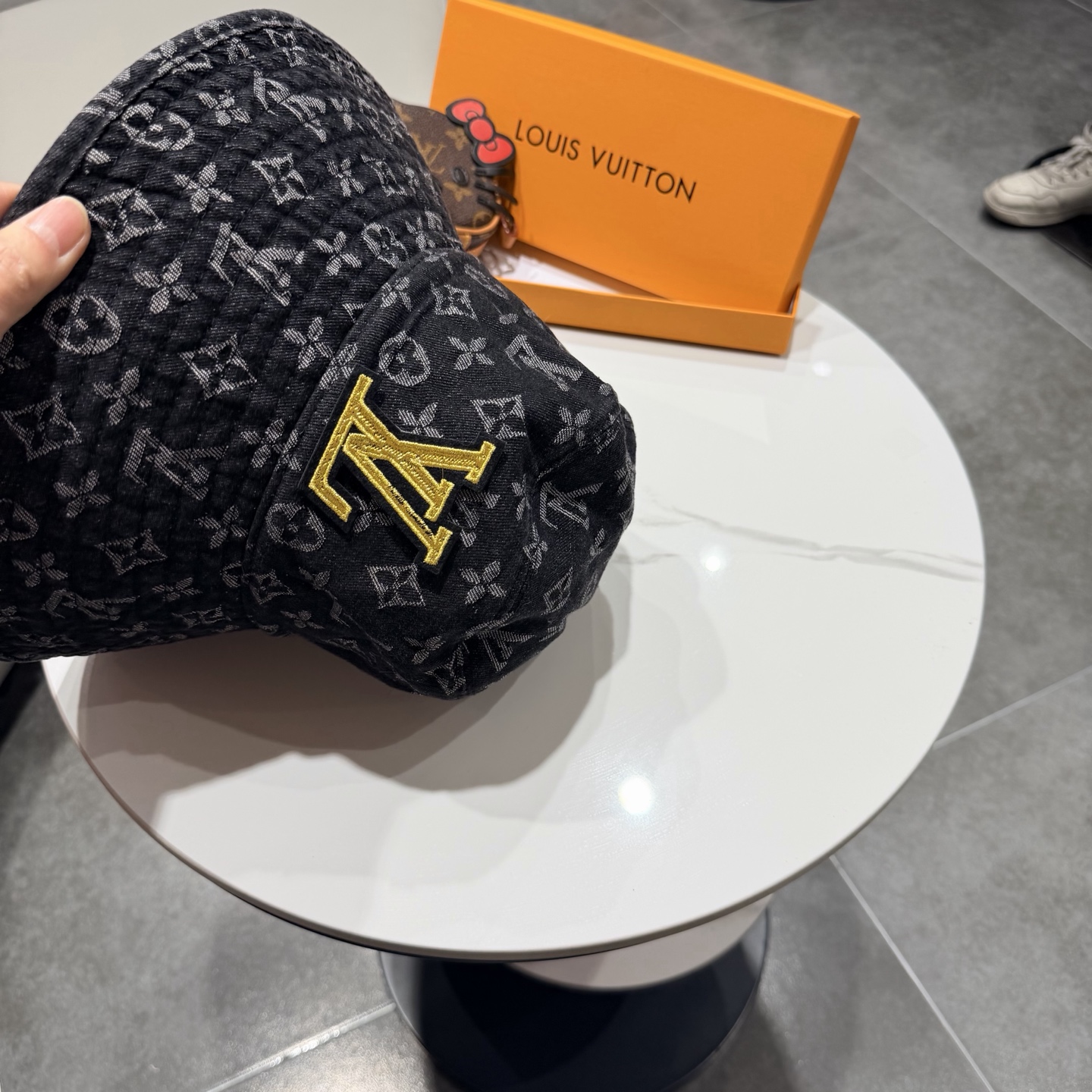 LV路易威登新款牛仔渔夫帽，头围57cm 男女通用