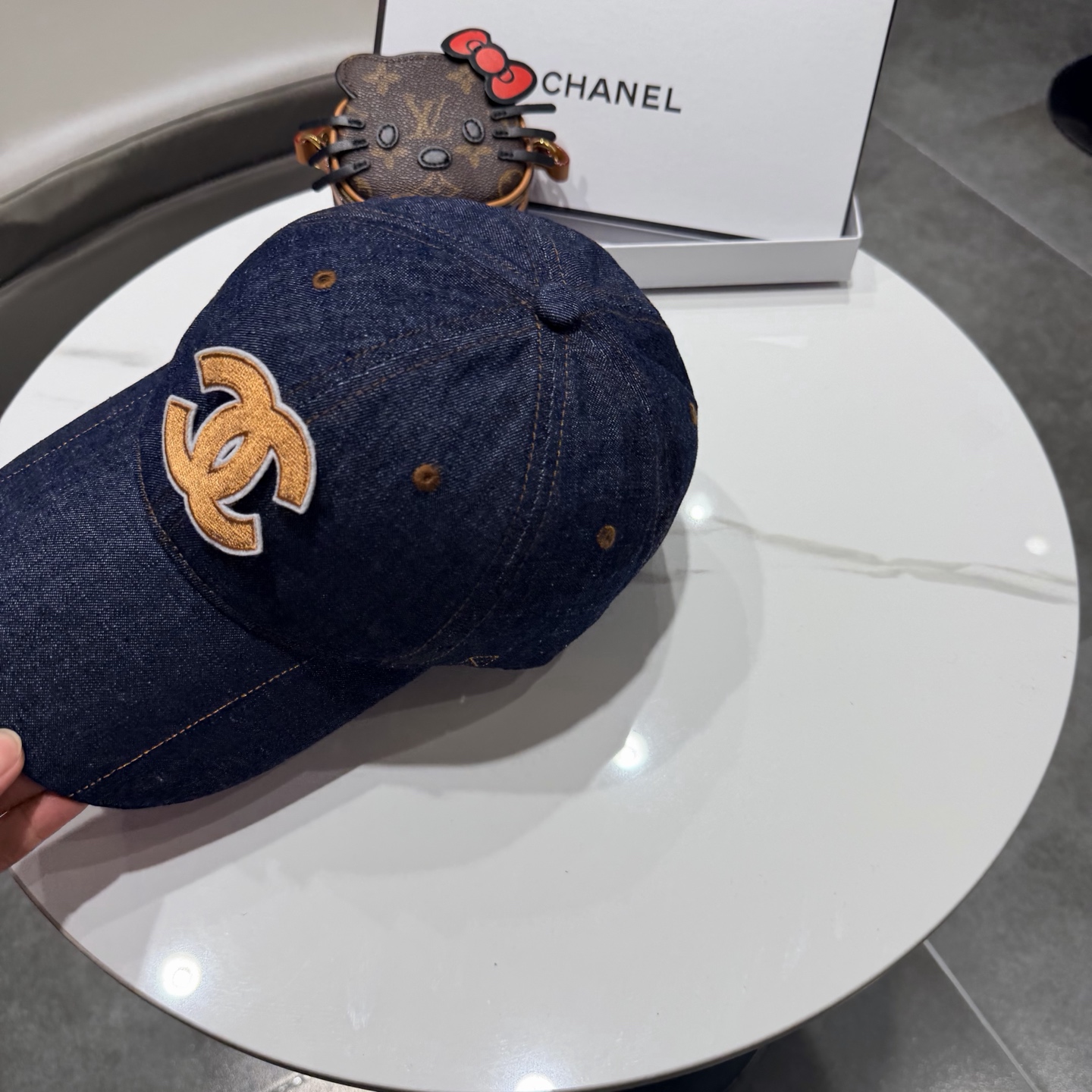 香奈儿2026新款经典休闲潮流款 上架简约棒球帽🧢日韩风格，随便搭配都超好看！出门旅游，绝对要入手的一款