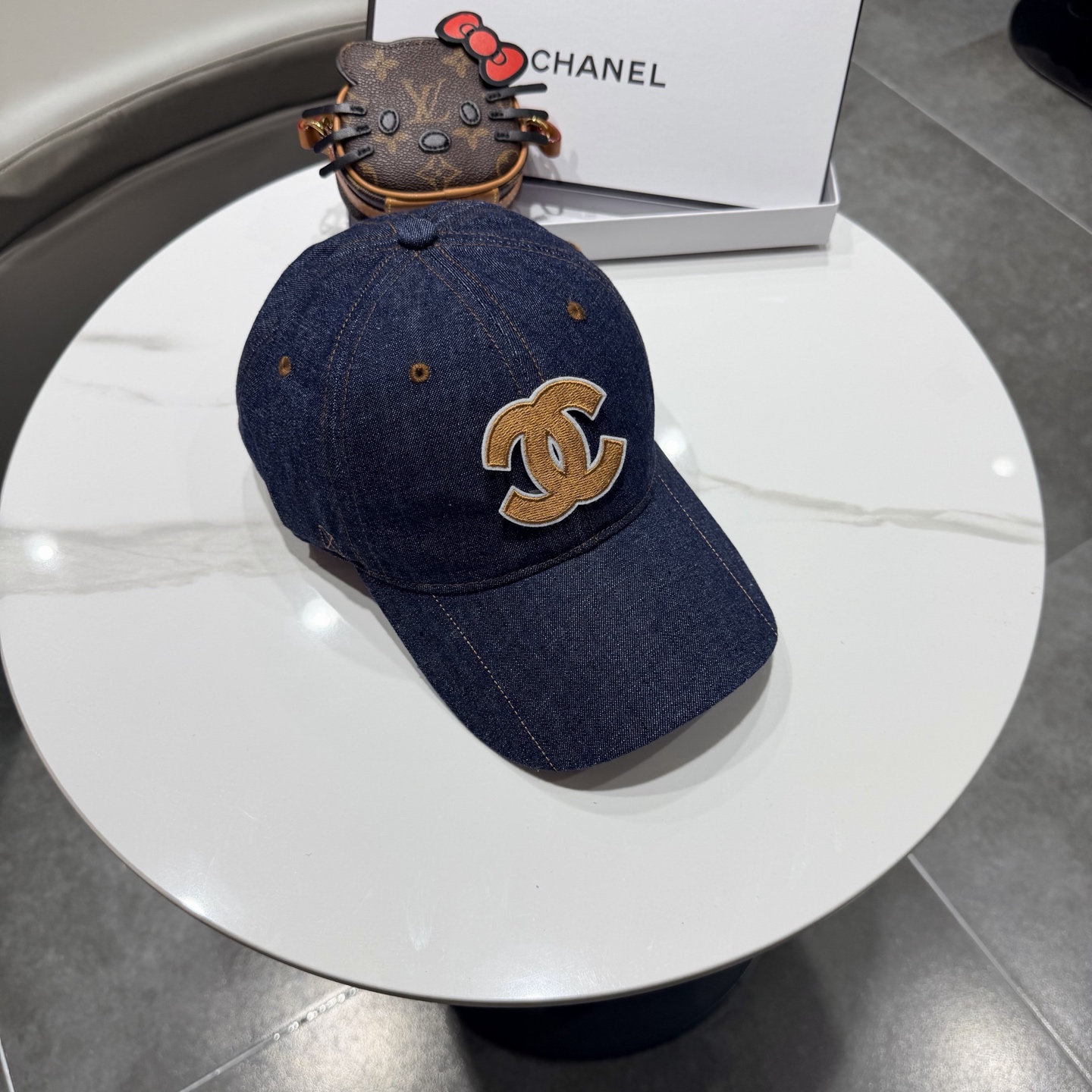 香奈儿2026新款经典休闲潮流款 上架简约棒球帽🧢日韩风格，随便搭配都超好看！出门旅游，绝对要入手的一款