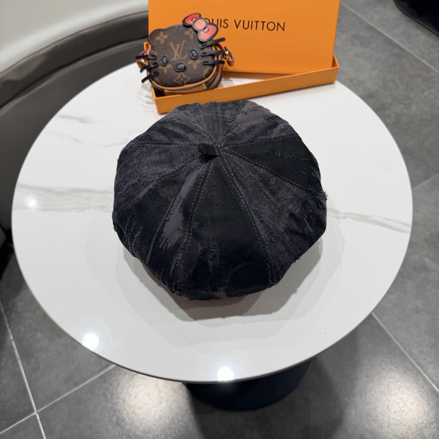 Lv路易斯新款贝雷帽