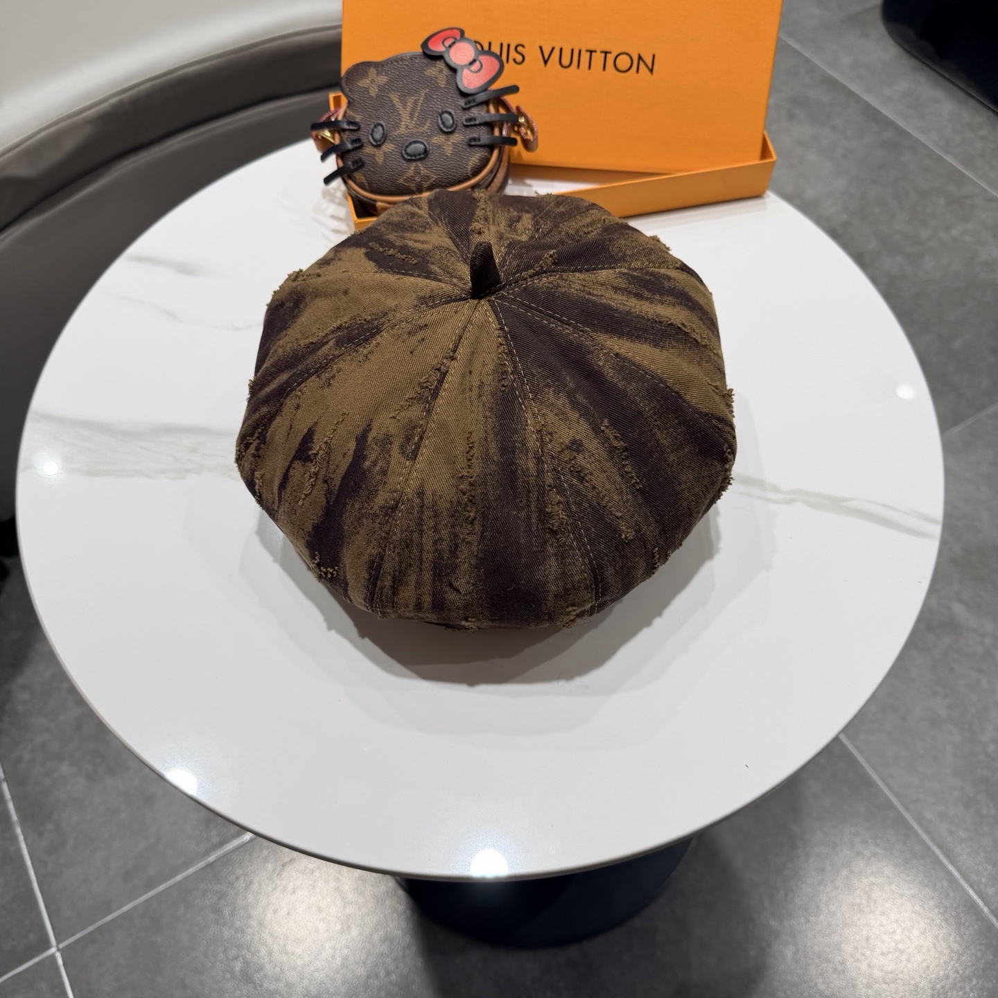 Lv路易斯新款贝雷帽