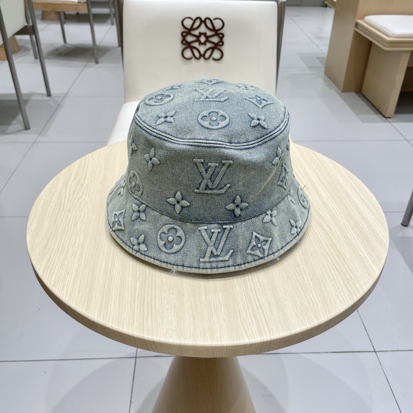 LV路易威登新款牛仔渔夫帽，头围57cm 男女通用