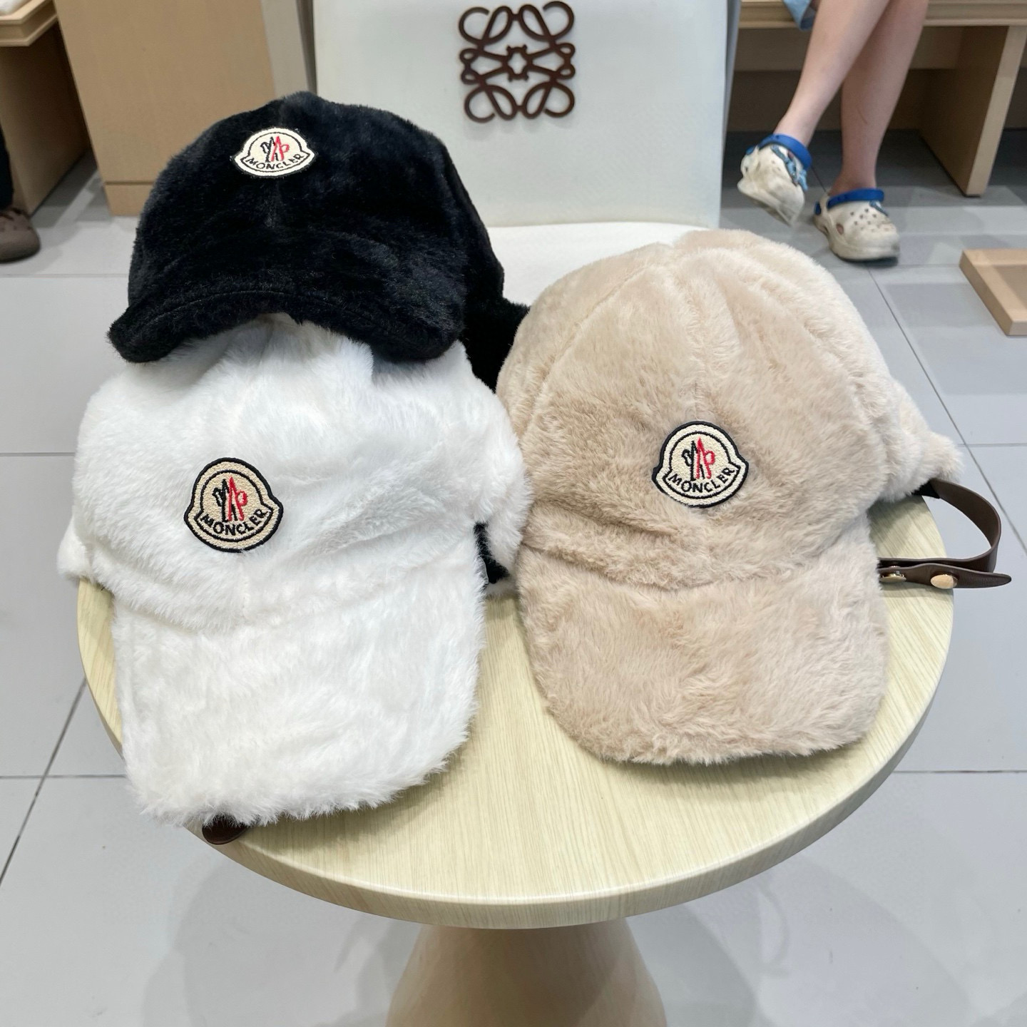 蒙口MONCLER毛绒棒球帽子女冬季新款宽帽檐大脸显脸小适合方圆脸鸭舌帽