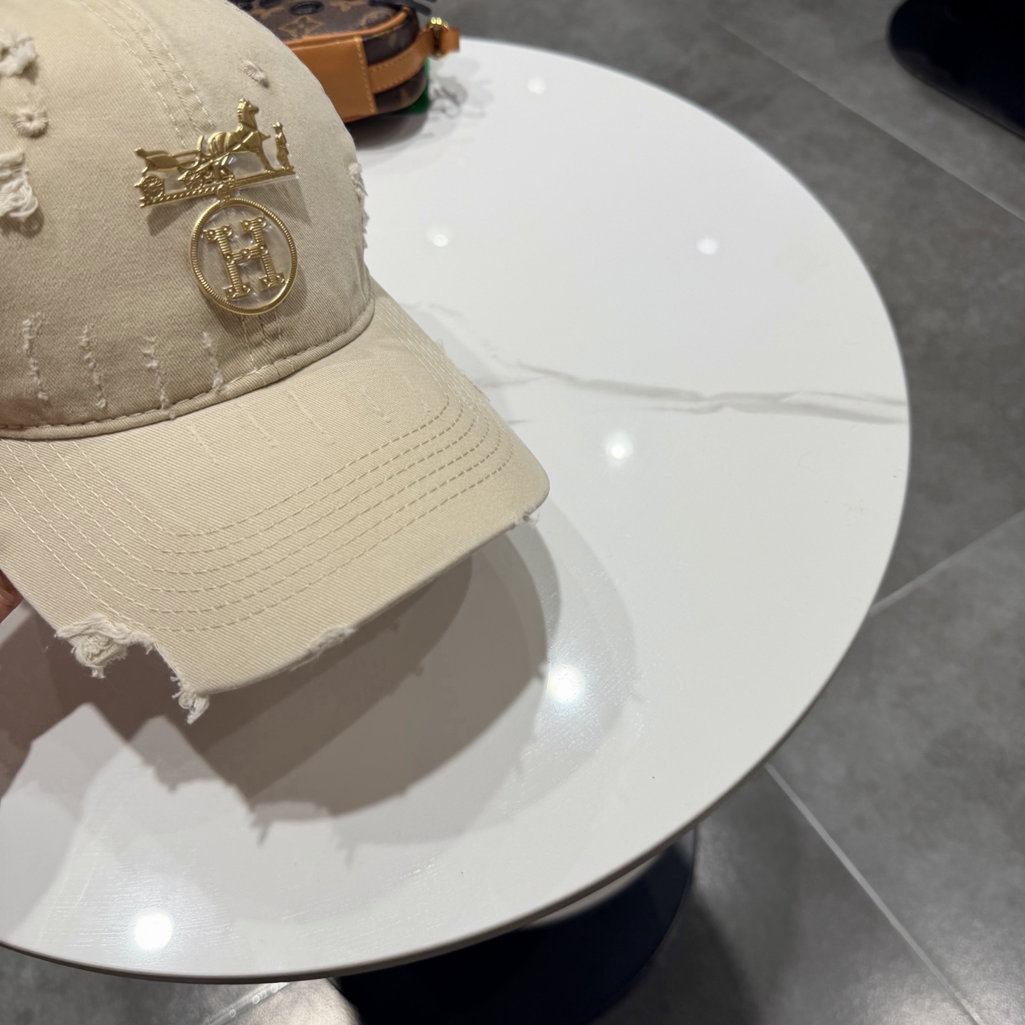 爱马仕Hermes 2026新品经典款 棒球帽🎩 原单品质 火爆来袭。 工艺非常精美[爱心] 高档大气上