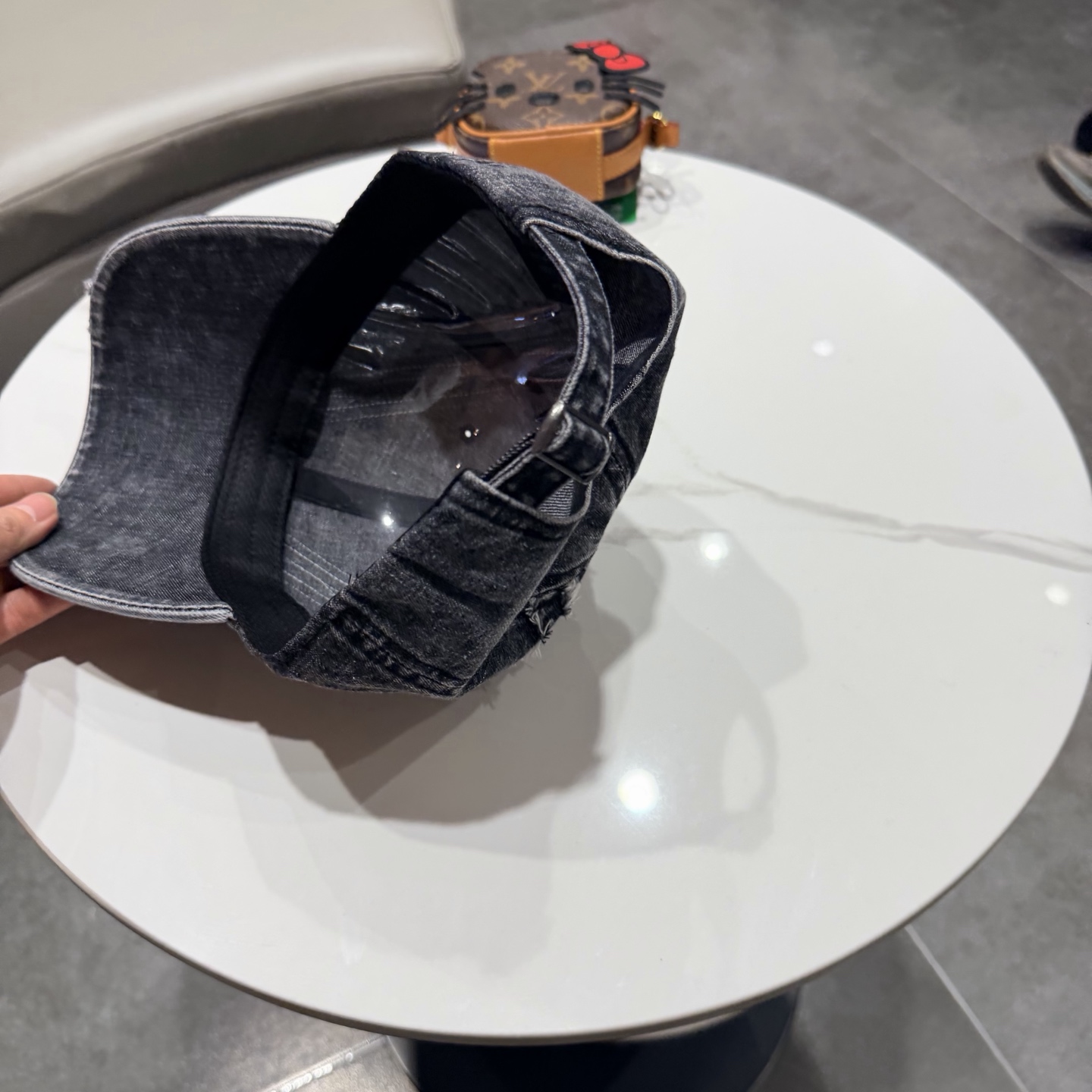 【CELINE赛琳】新款经典休闲潮流款 棒球帽日韩风格，随便搭配都超好看！出门旅游，绝对要入手的一款