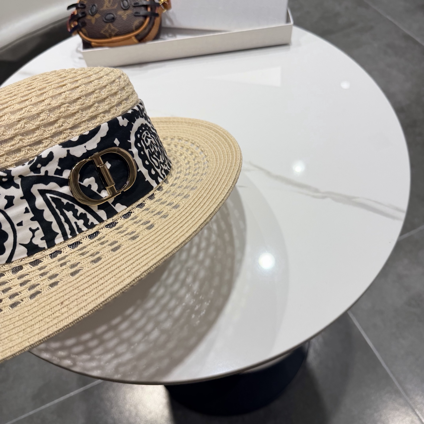 Dior迪奥新款平顶礼帽，遮阳草帽，头围57cm