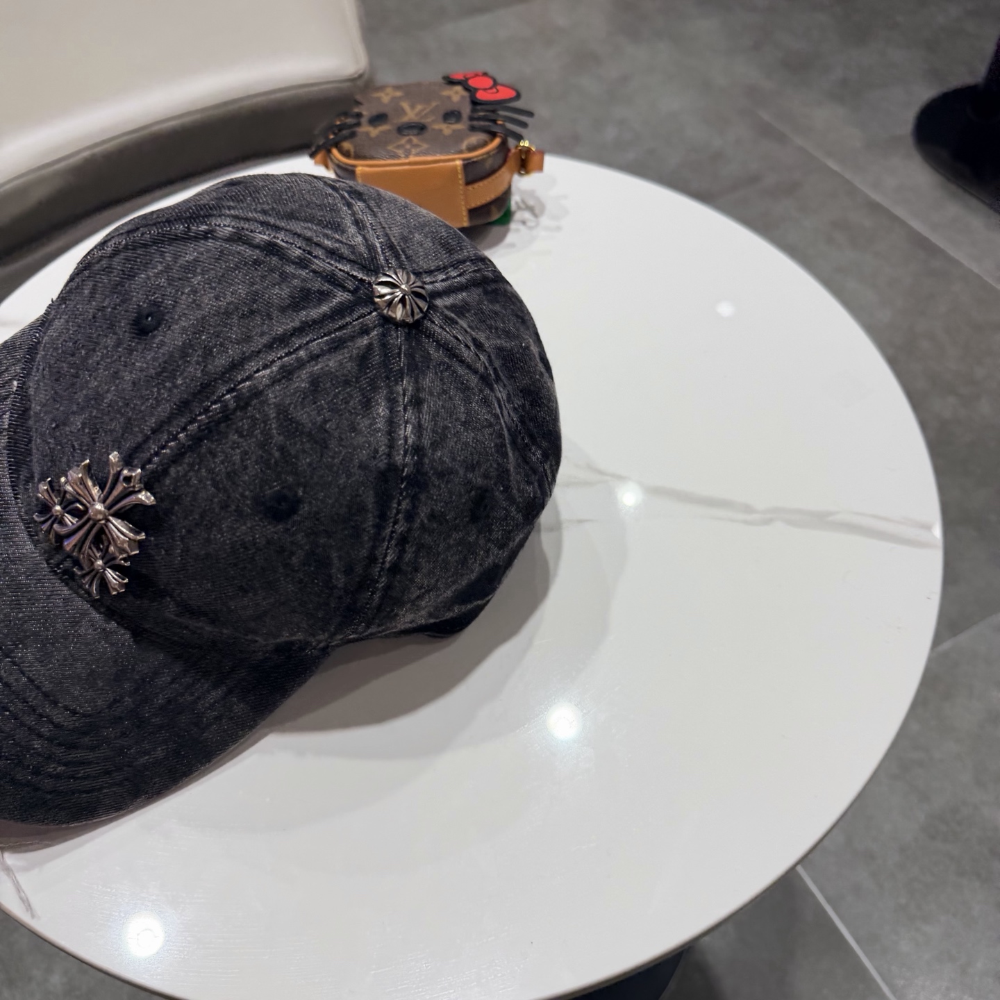 🆕 新款克罗心重工定制版✓棒球帽面料全新升级！质感好版型正！做了扎染工艺~ 很特别！