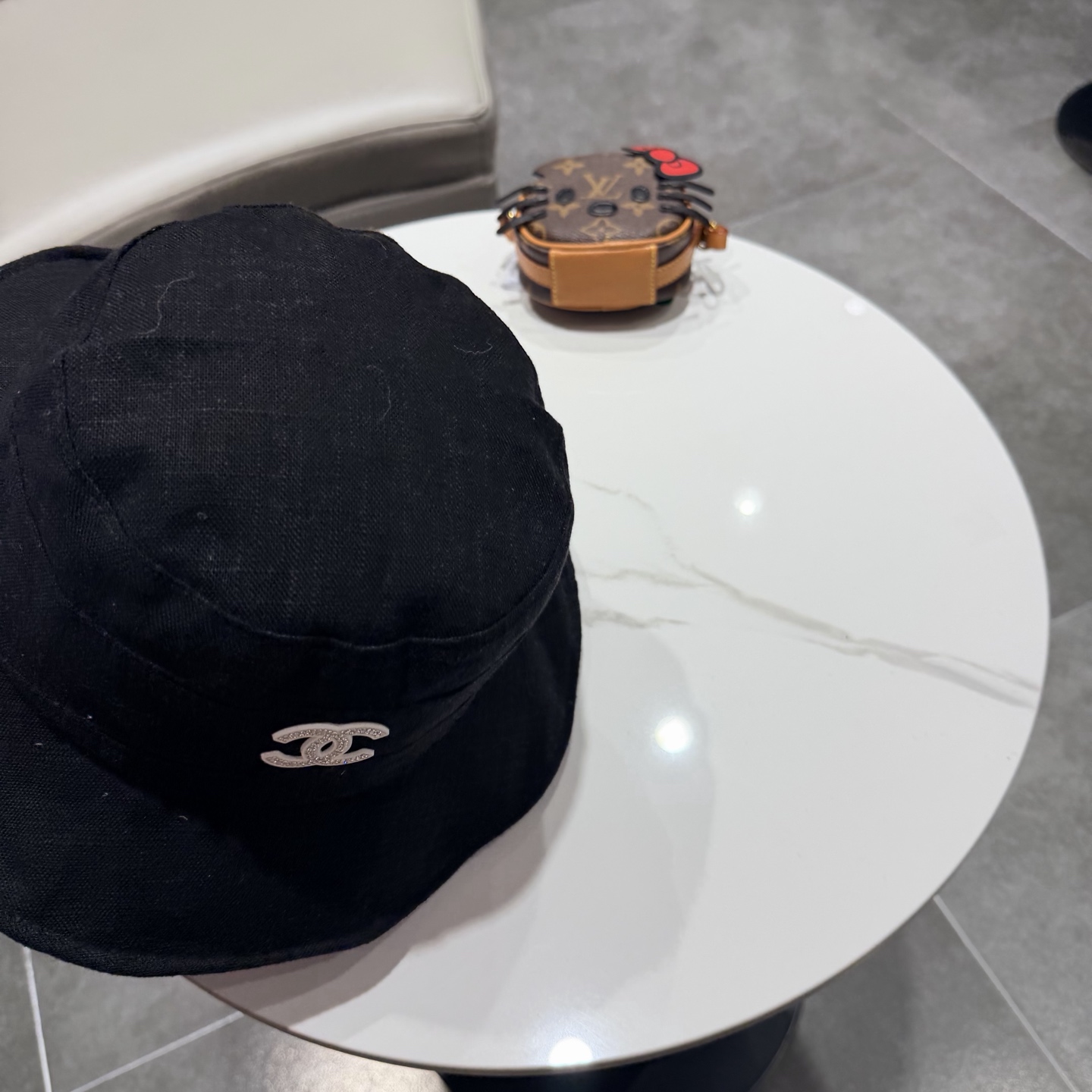 Chanel日韩系光版拼接做旧休闲复古时尚百搭街头出游渔夫帽画家帽新款