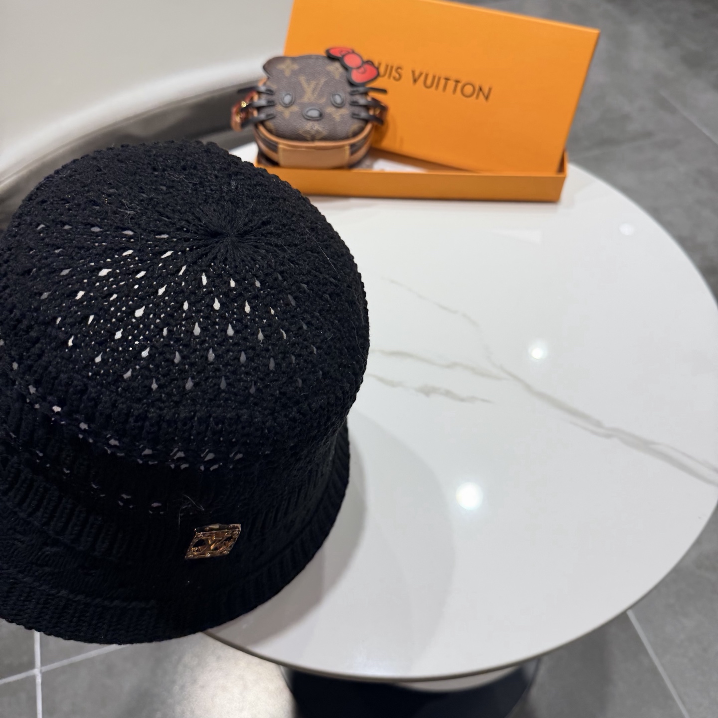 Lv路易威登2026新款遮阳防晒帽子女镂空透气素颜水桶帽春夏季时尚百搭渔夫帽