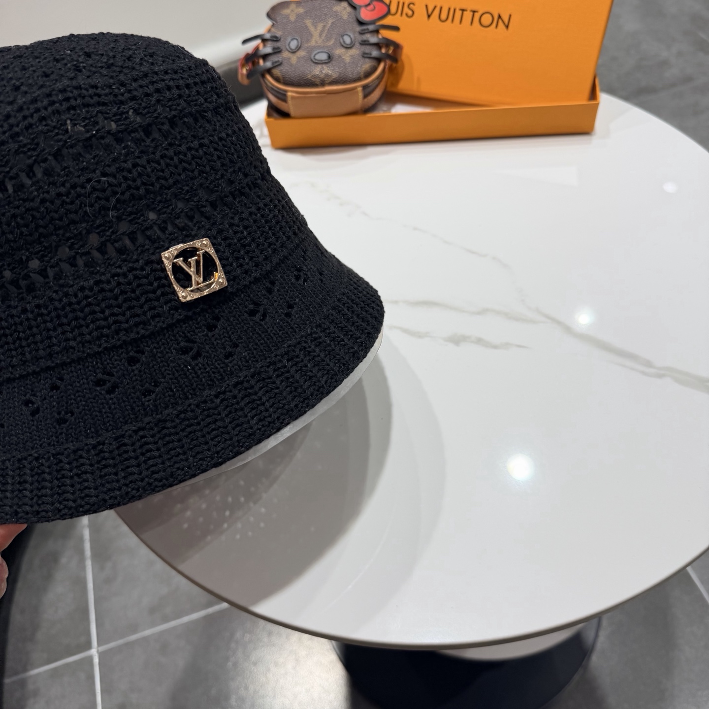 Lv路易威登2026新款遮阳防晒帽子女镂空透气素颜水桶帽春夏季时尚百搭渔夫帽