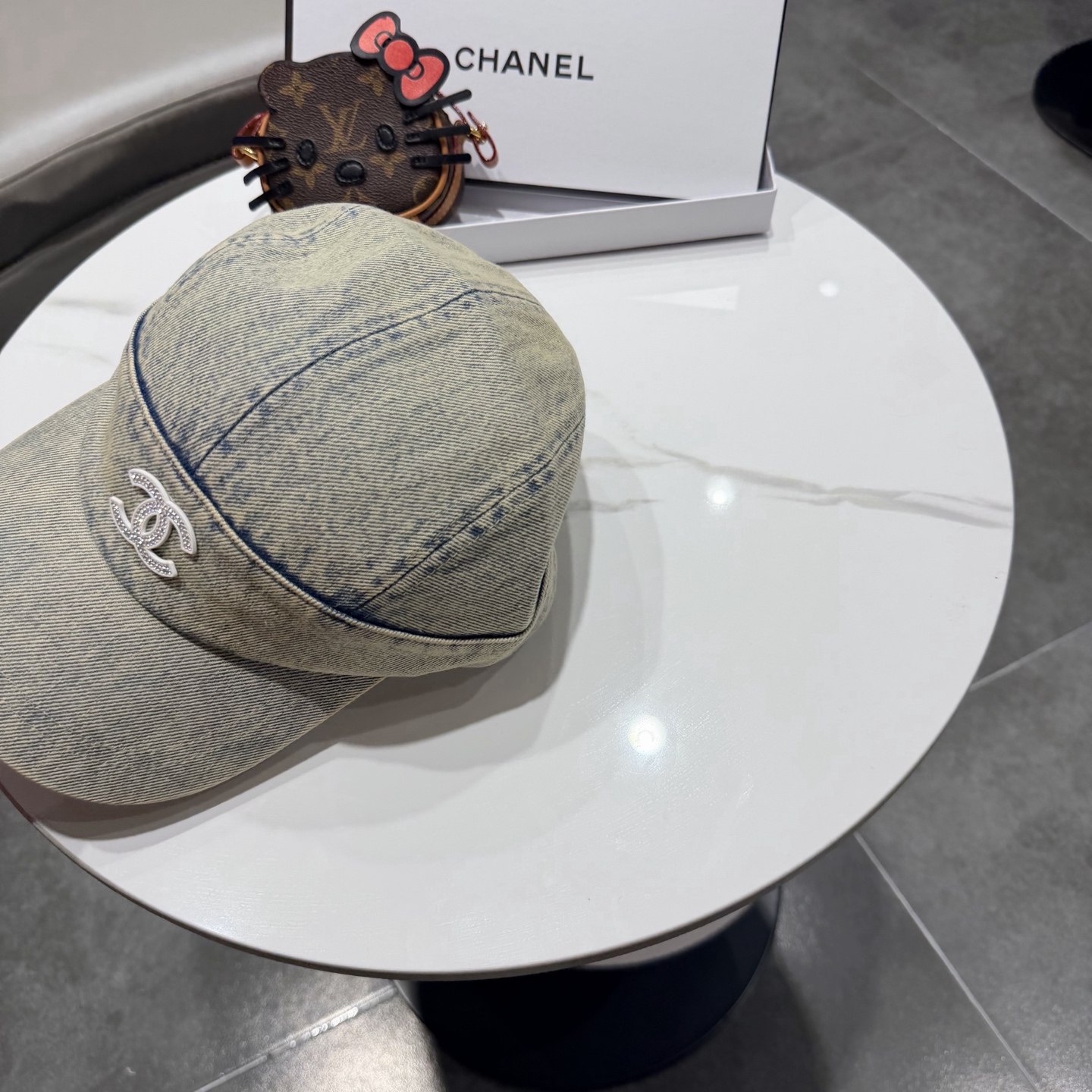 Chanel 复古水洗牛仔盔形鸭舌帽子女春夏季遮阳帽马术帽显脸小棒球帽