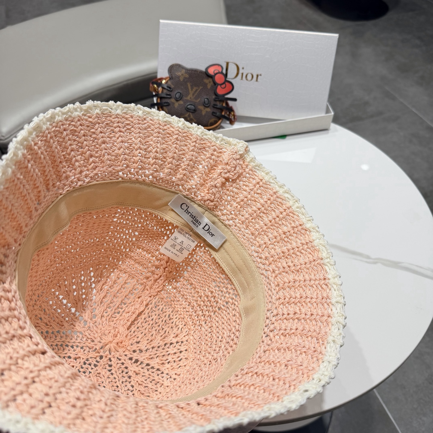 迪奥Dior盆帽新款夏季网眼透气时尚百搭韩版户外街头休闲旅游防嗮遮阳帽女