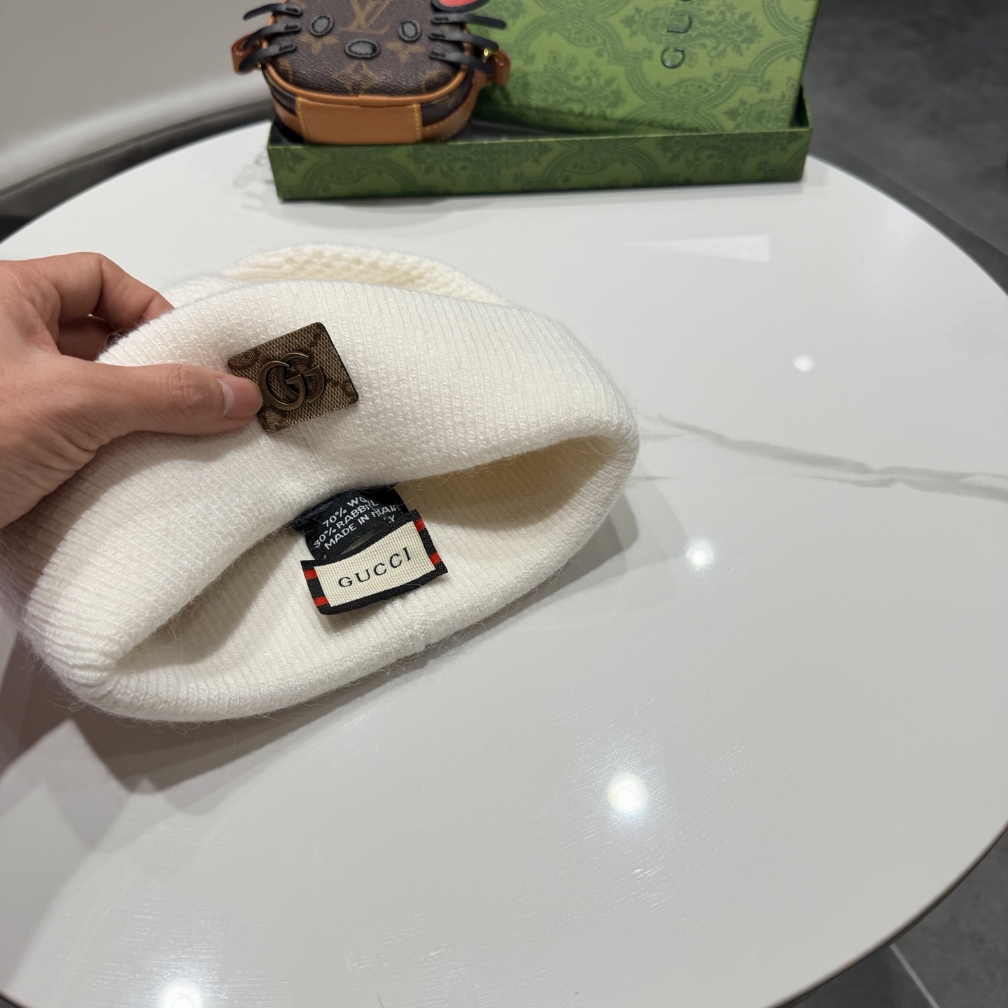 GUCCI古奇👒经典原单蒙口针织毛线帽，采用精选百羊毛面料，超高羊毛成份，‼️手感超柔软，弹性极佳，高档又减龄、超保暖！