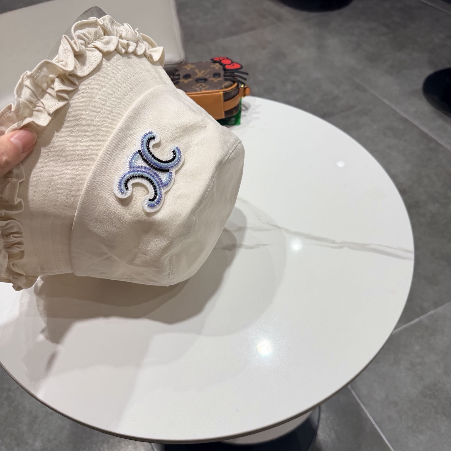 赛琳Celine日系高品质木耳边渔夫帽女春夏户外旅游百搭显脸小遮阳帽防晒盆帽