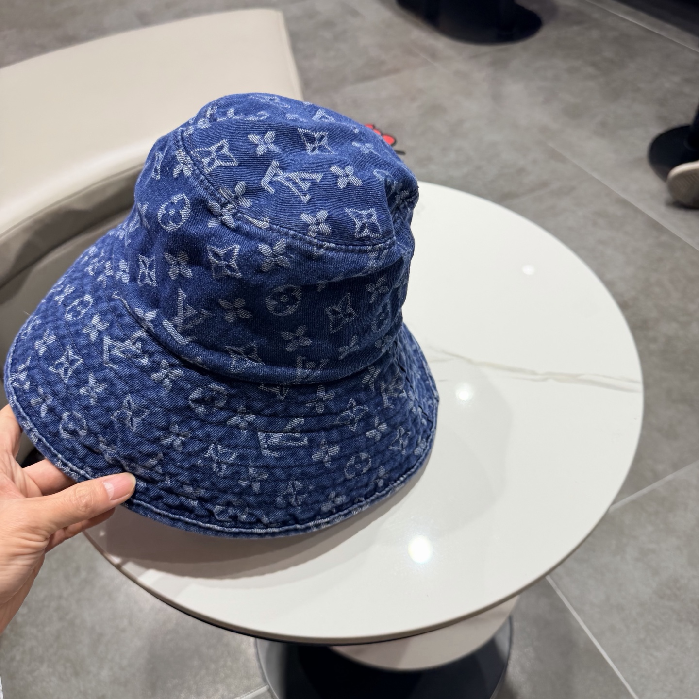 lv路易威登新款老花牛仔渔夫帽女秋冬季休闲百搭显脸小水桶帽男户外遮阳盆帽