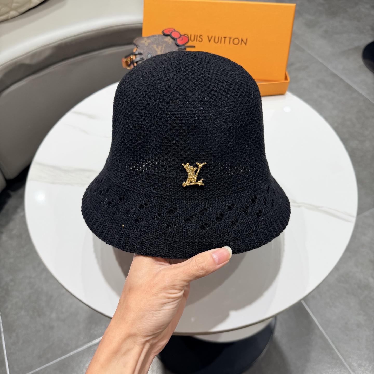 lv路易威登2026新款韩版镂空渔夫帽女春夏透气防晒遮阳帽子百搭显脸小水桶帽