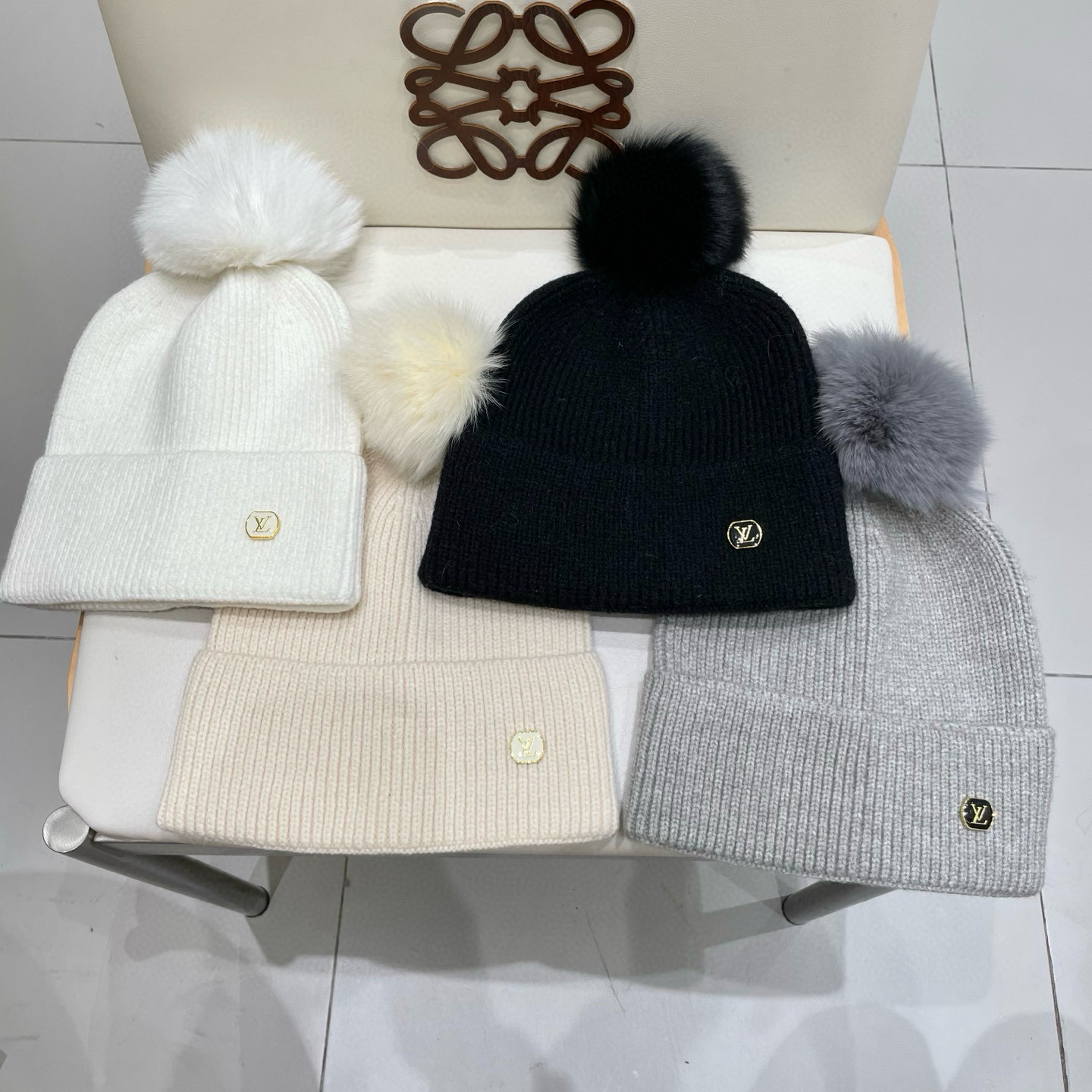 Lv路易斯新款针织毛线帽
